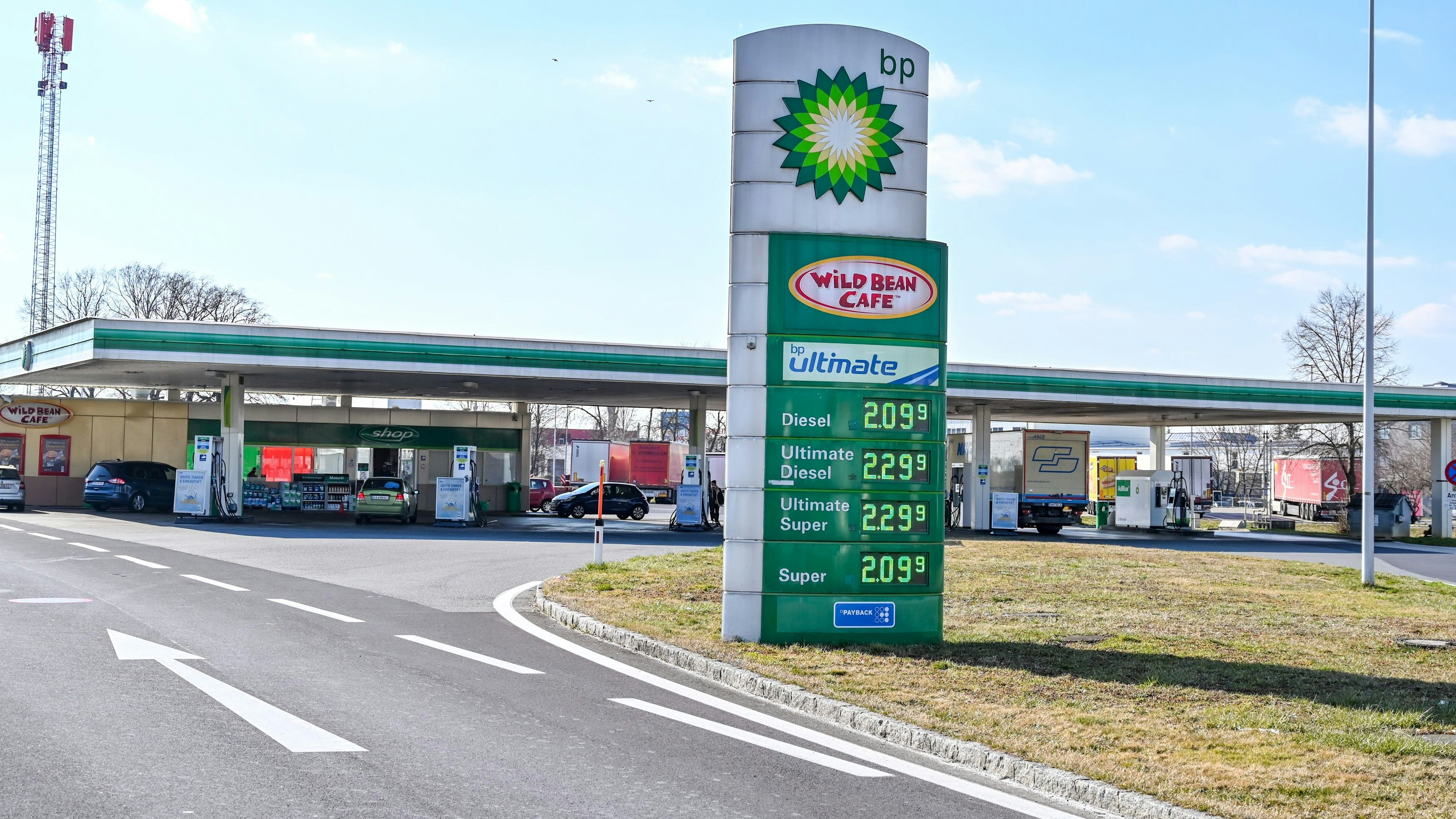 Die Spritpreis waren auf einem Rekordniveau.