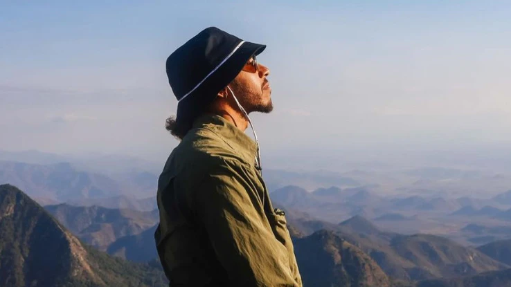 Lewis Hamilton (Mercedes): Nachdem er einige Zeit mit MotoGP Champion Fabio Quartararo am Wasser verbracht hatte, flog Hamilton nach Namibia und Kenia, um die Schönheiten der Natur zu genießen.