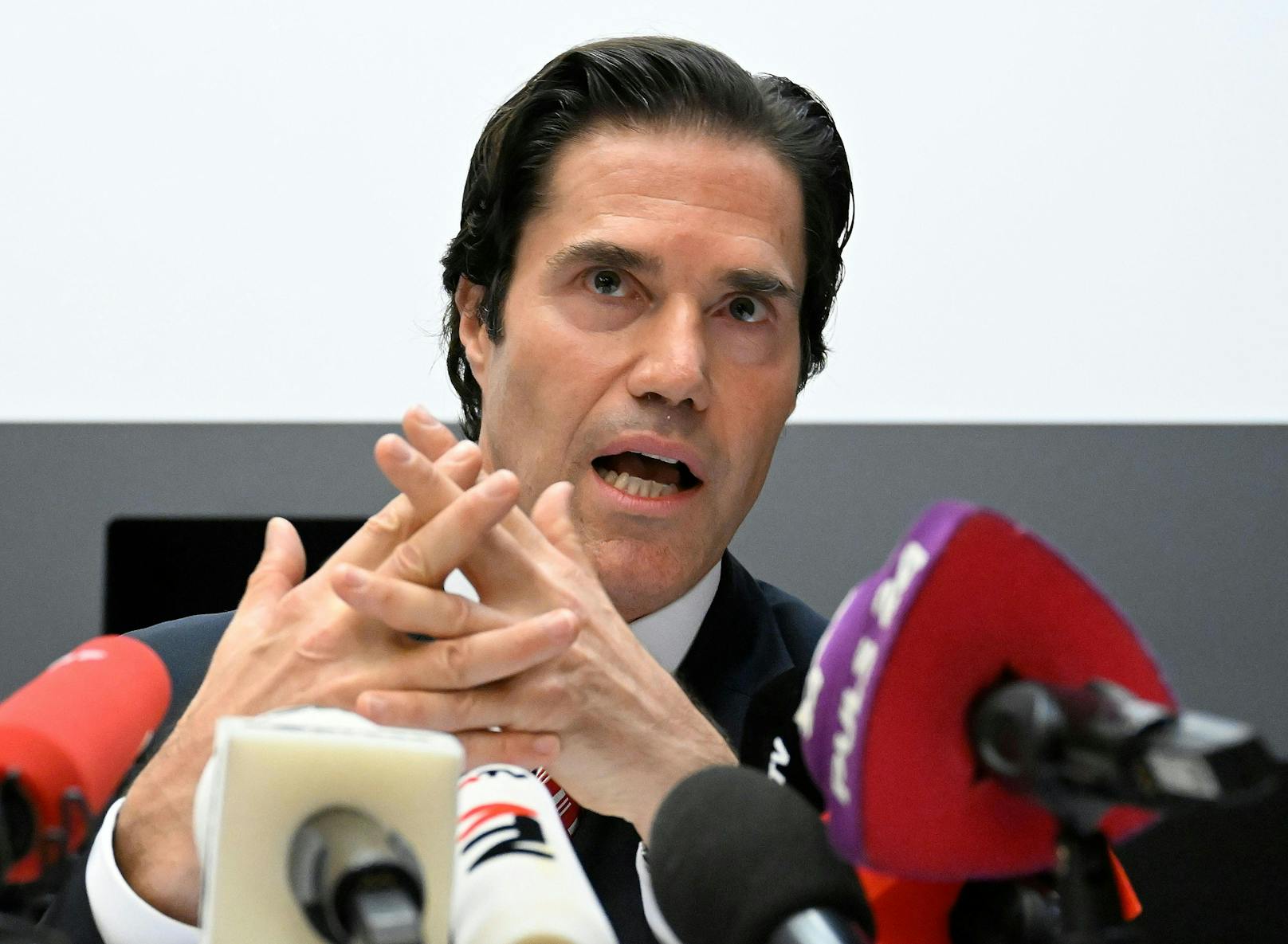 Rechtsanwalt Tassilo Wallentin am Montag, 22. August 2022, anlässlich der Pressekonferenz zu seiner Kandidatur als Bundespräsident in Wien.