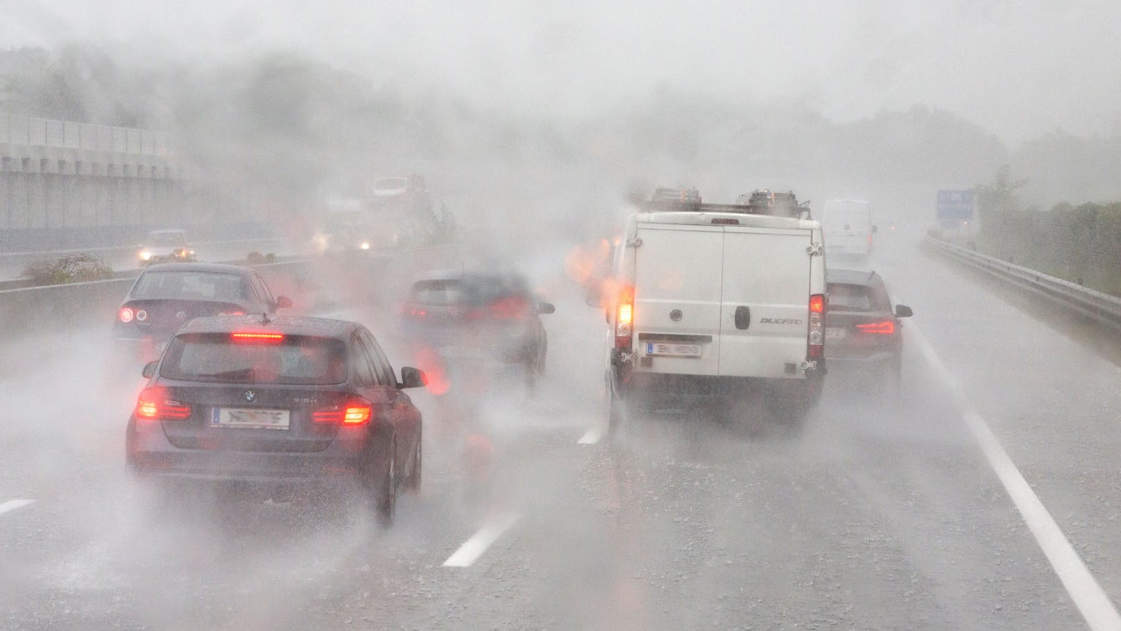 Regen-Walze rollt jetzt direkt auf Österreich zu