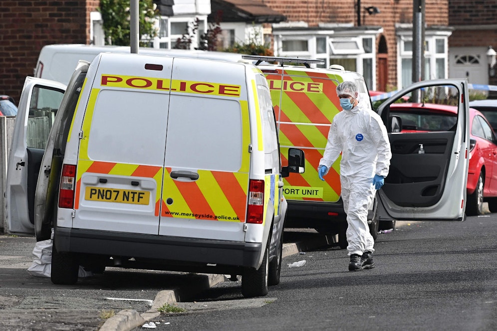 Der unbekannte Täter befindet sich auf der Flucht.