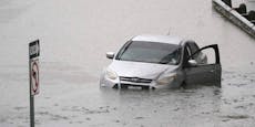 Rekord-Regen – Dallas steht unter Wasser, Frau tot