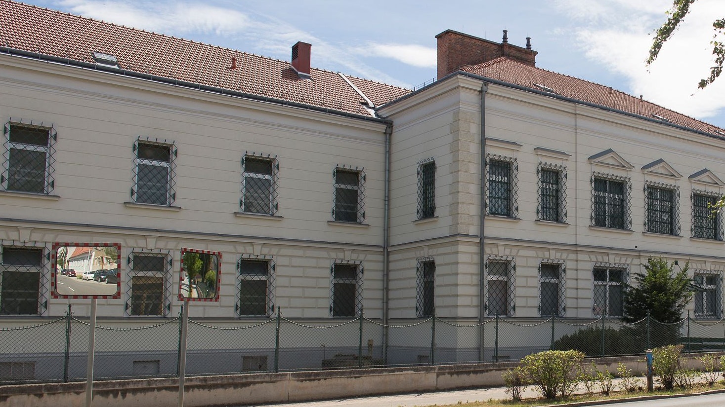 Heute.at - Toter Insasse – Ermittlungen gegen Justizwachebeamte