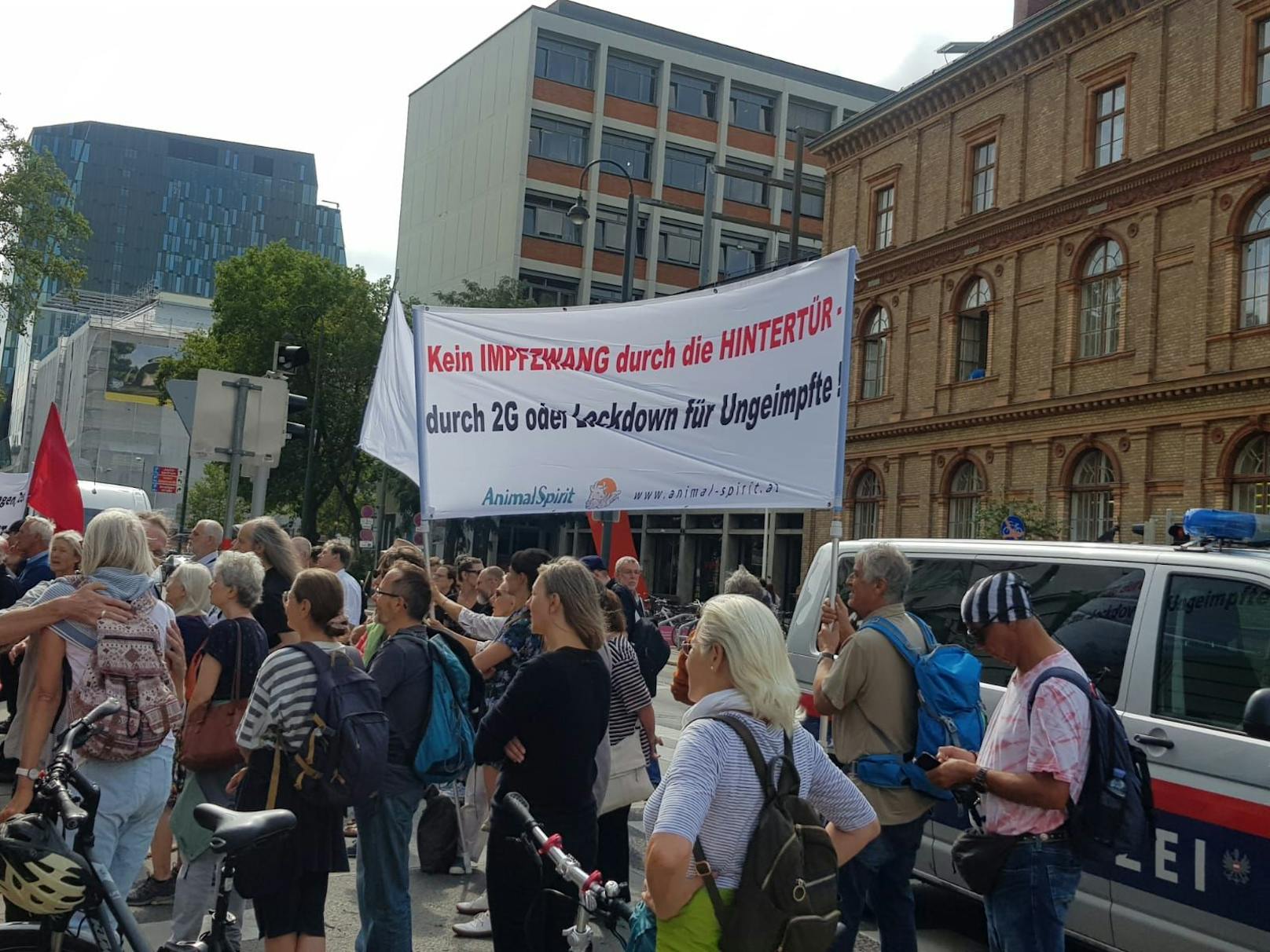 In der Wiener Innenstadt kam es zu einer Impfgegner-Ansammlung.