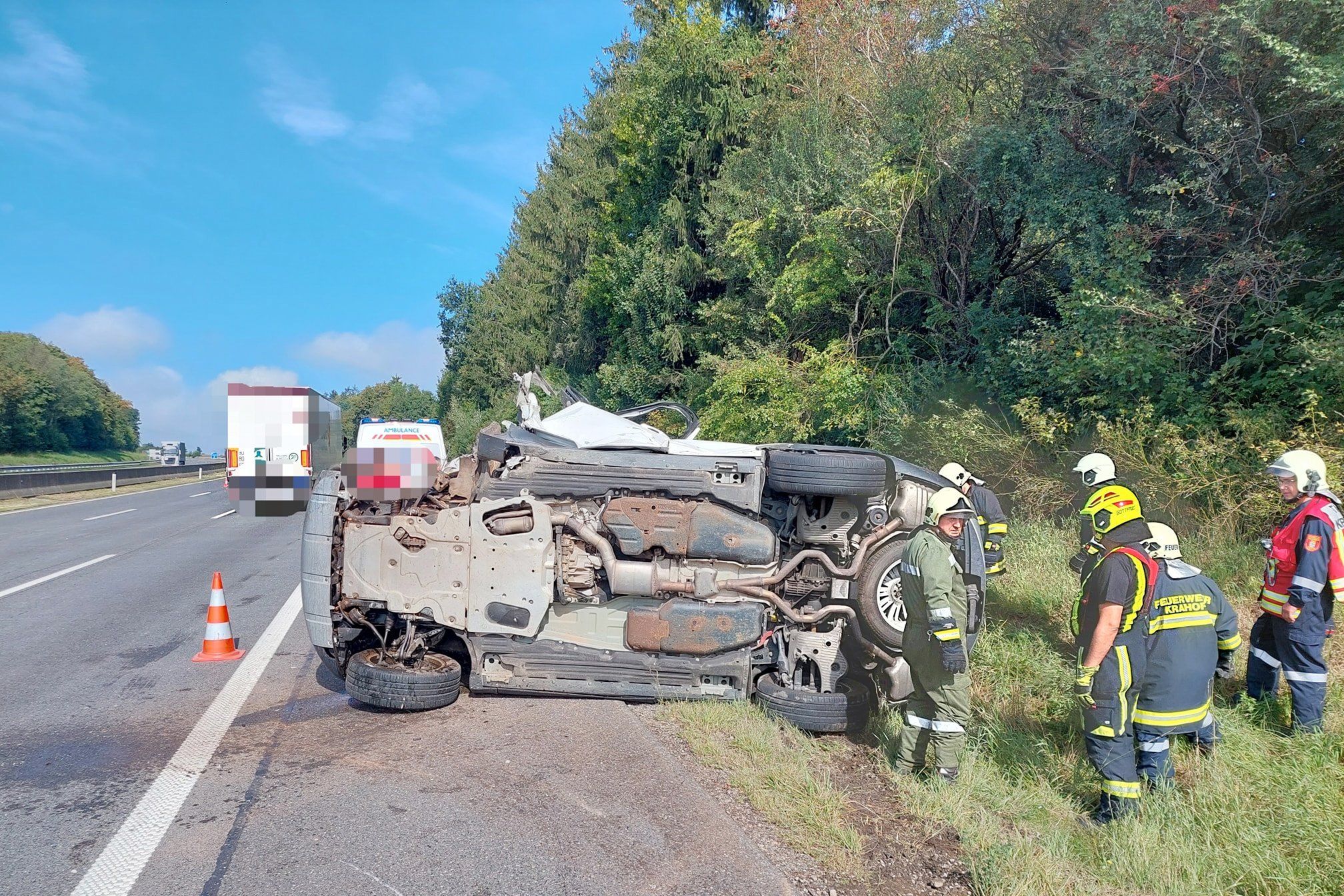 Die Feuerwehren im Einsatz.