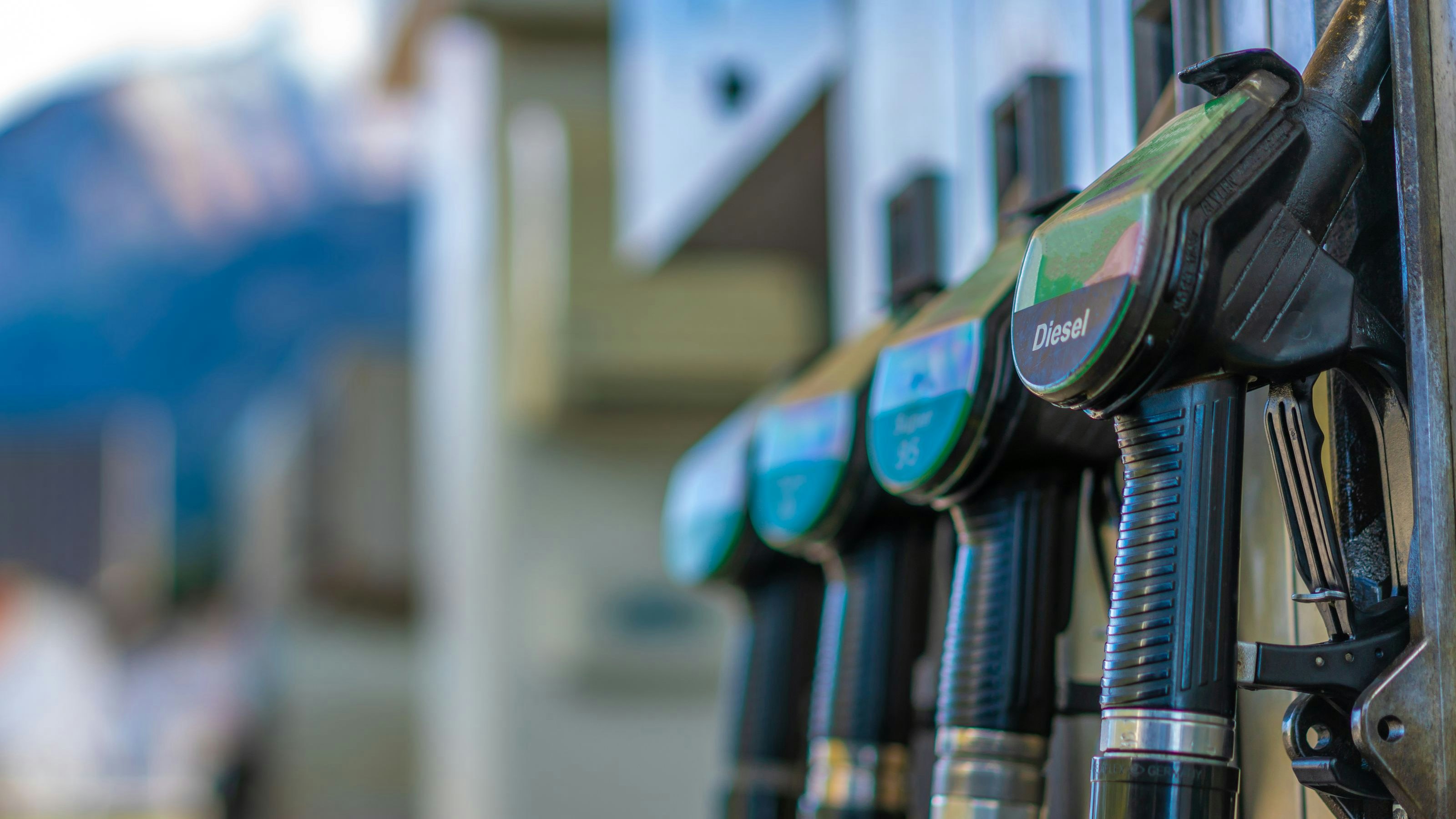 Sprit an den Tankstellen wird immer teurer.