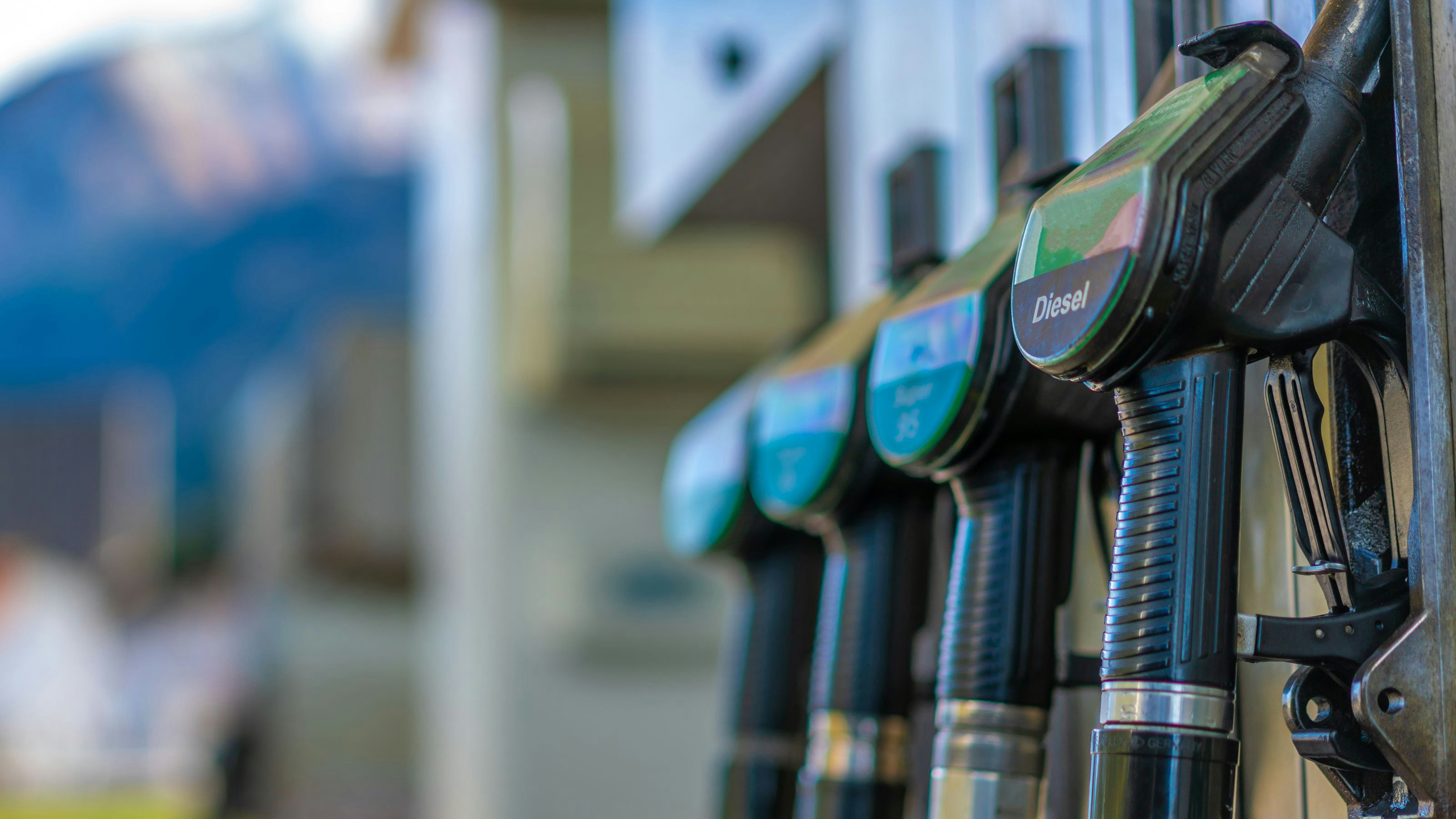 Sprit an den Tankstellen wird immer teurer.