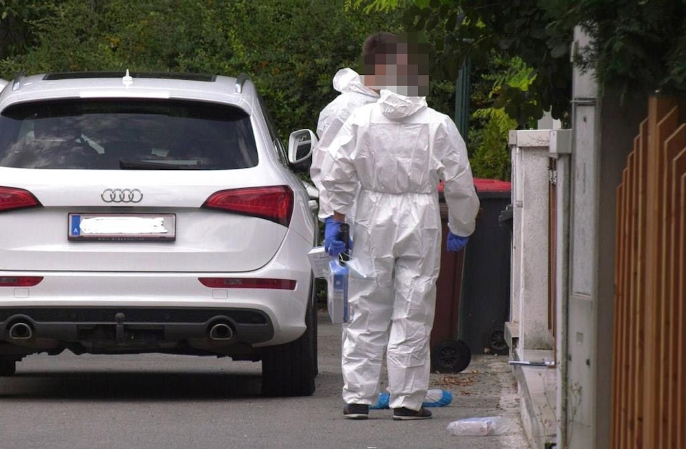 Großes Polizeiaufgebot in NÖ, Spuren werden durch die Experten der 