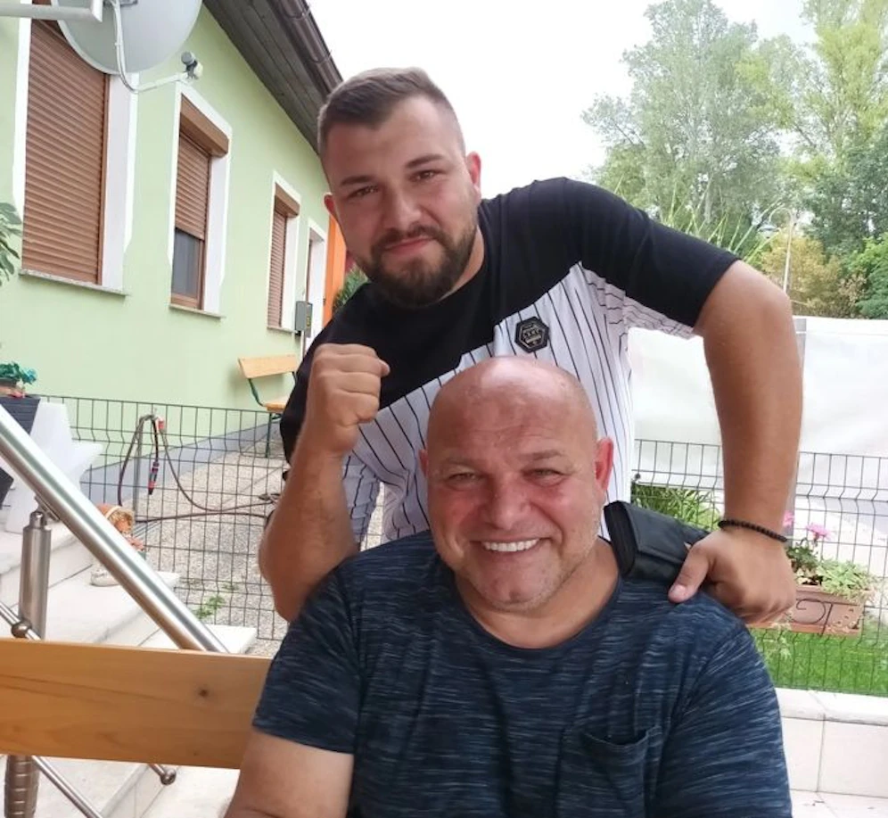 Mutiges Einschreiten: Besim und Dino Amzaj stellten Einbrecher.