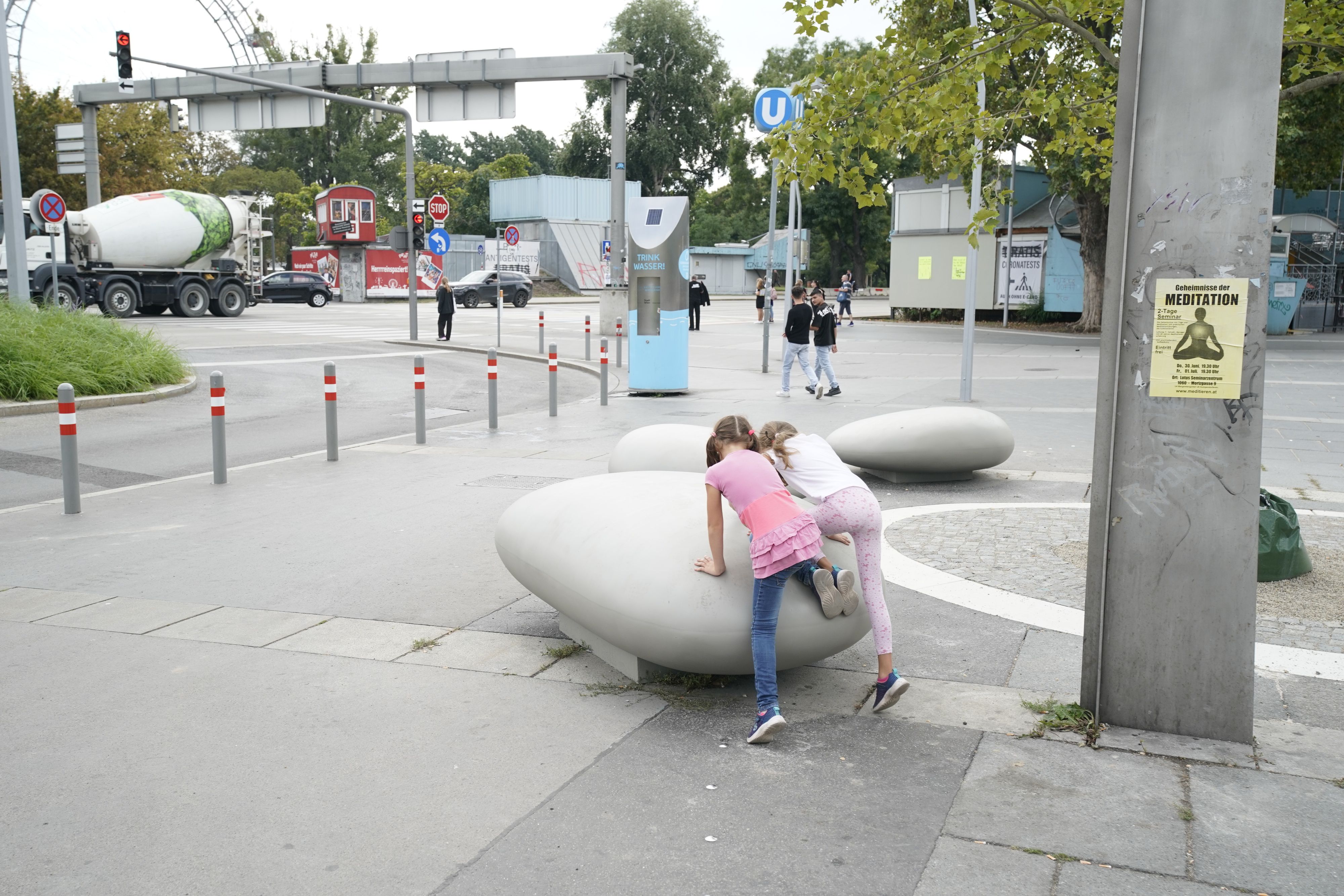 Die ersten Kinder turnten bereits auf den 