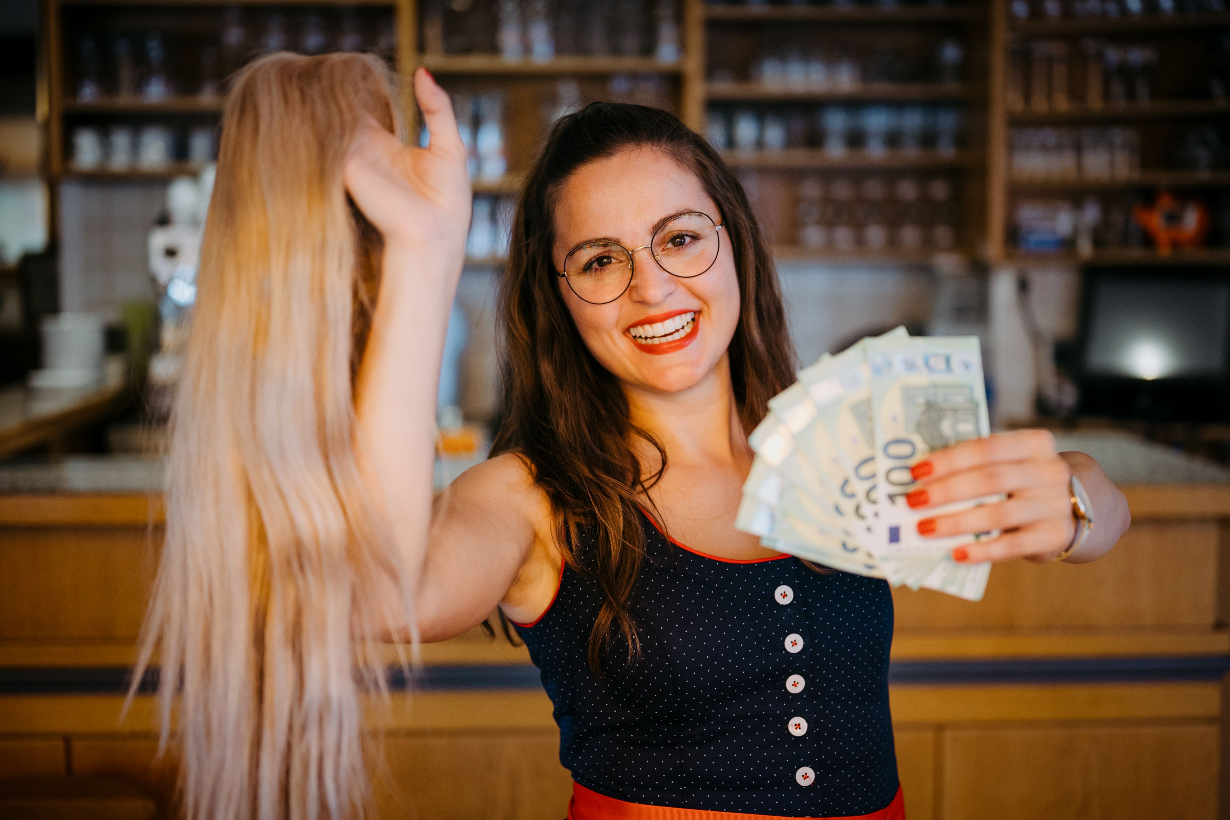 <strong>Meli Stein</strong>: Die Schlagersängerin ist für jeden Spaß zu haben.