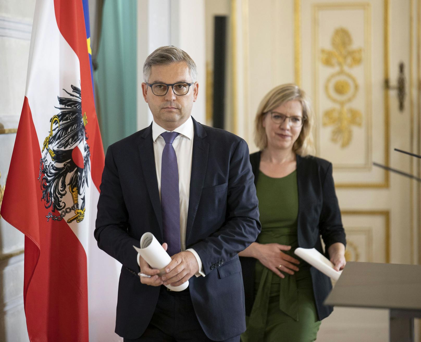 Finanzminister Magnus Brunner (ÖVP) und Energieministerin Leonore Gewessler (Grüne) präsentierten am Mittwoch die Stromkostenbremse.&nbsp;