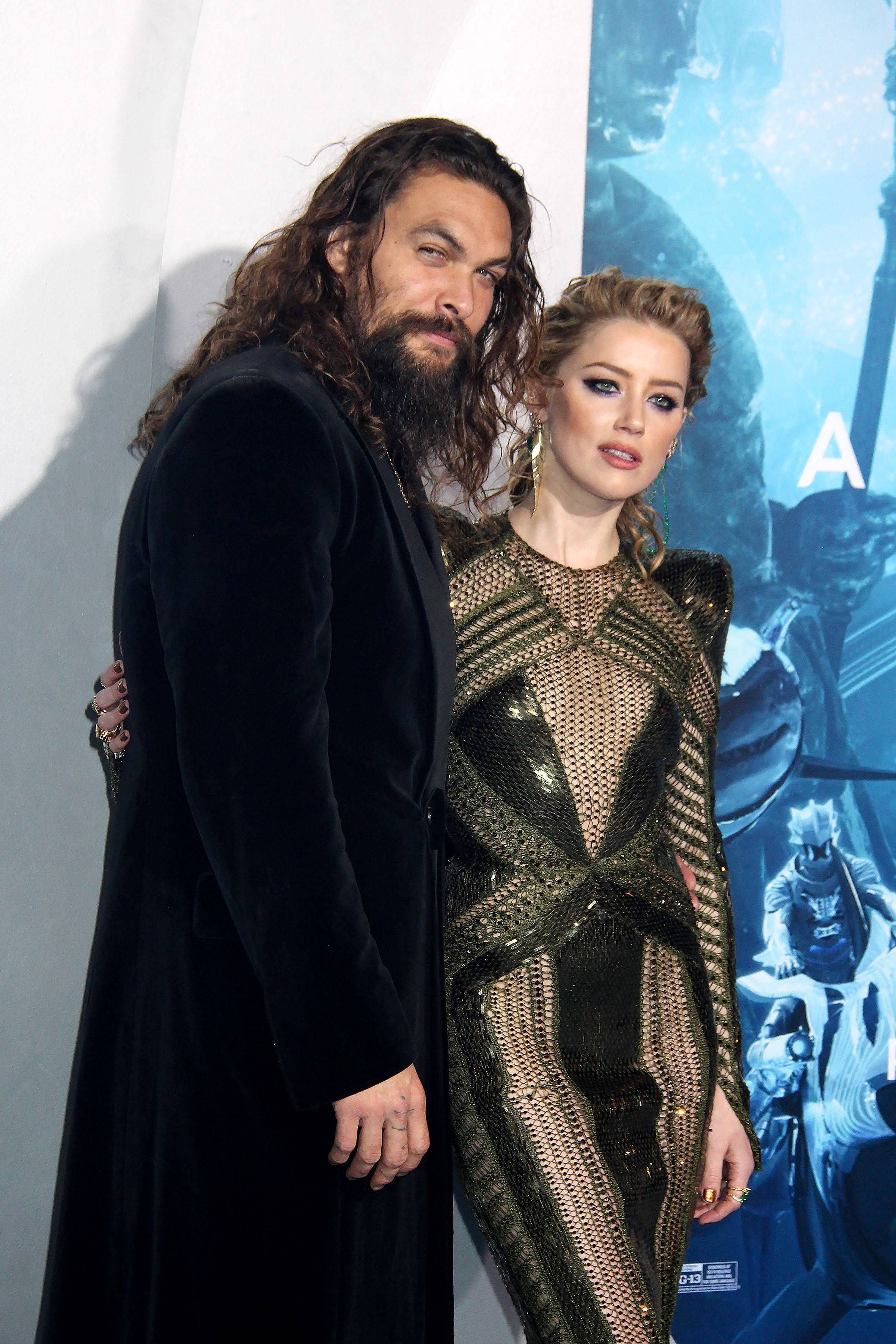 Jason Momoa und Amber Heard bei der Aquaman Film Premiere am 12.12.2018 in Hollywood, Los Angeles Aquaman Filmpremiere in Los Angeles *** Jason Momoa and Amber Heard at the Aquaman movie premiere on 12 12 2018 in Hollywood Los Angeles Aquaman movie premiere in Los Angeles PUBLICATIONxINxGERxSUIxAUTxONLY  