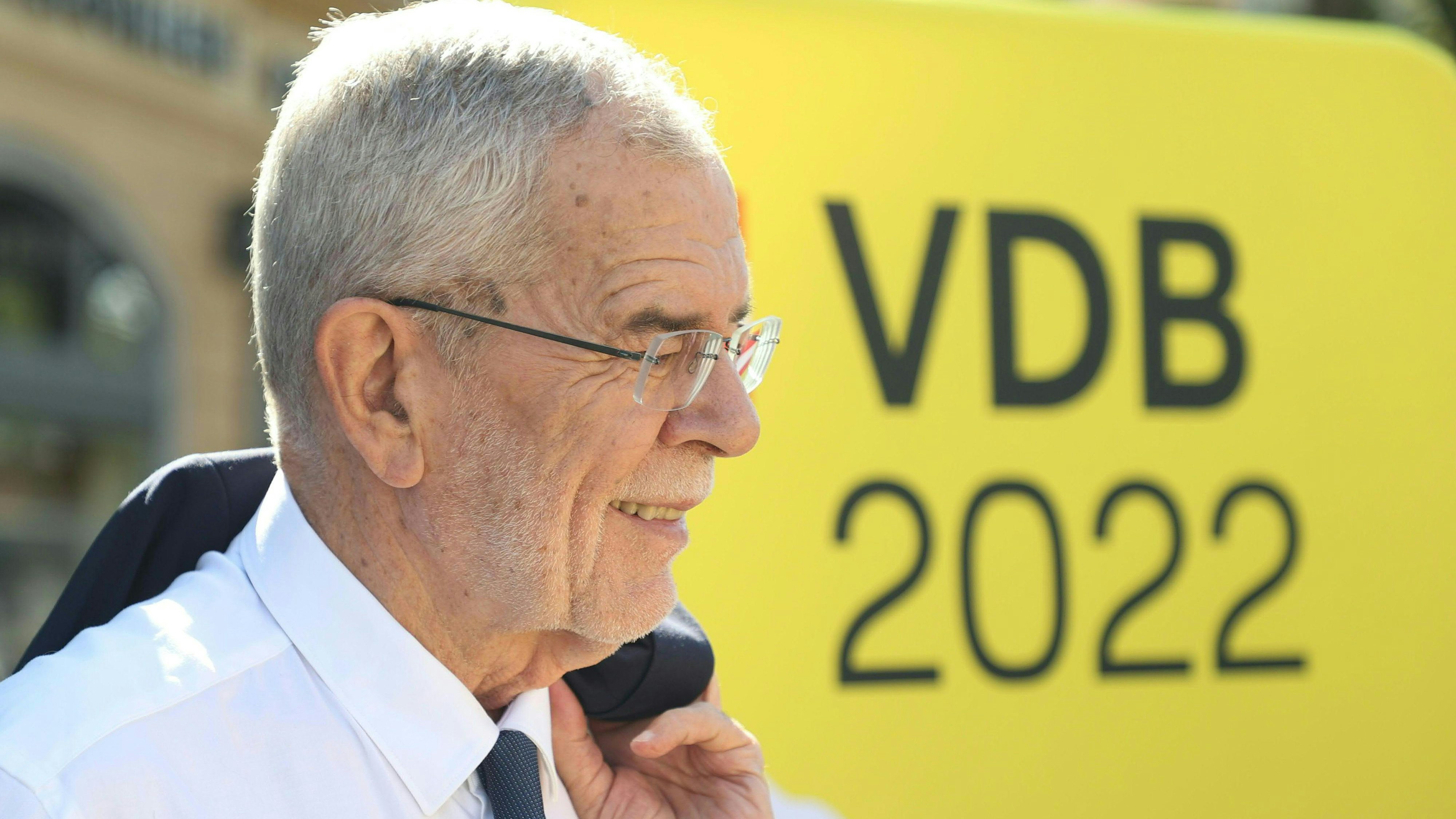 Alexander Van der Bellen schiebt derzeit eine ruhige Kugel im Wahlkampf, 