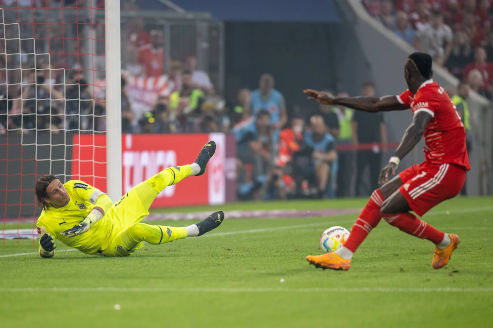 Yann Sommer rettet Gladbach gegen Sadio Mane und Co.