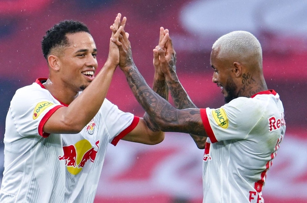 Noah Okafor und Fernando.