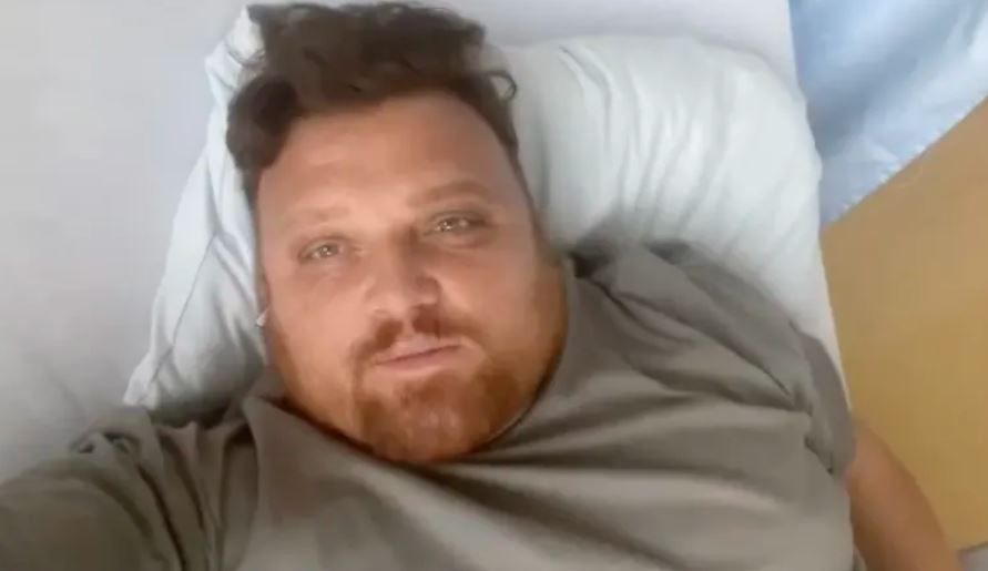 Menowin meldet sich aus dem Krankenhaus.