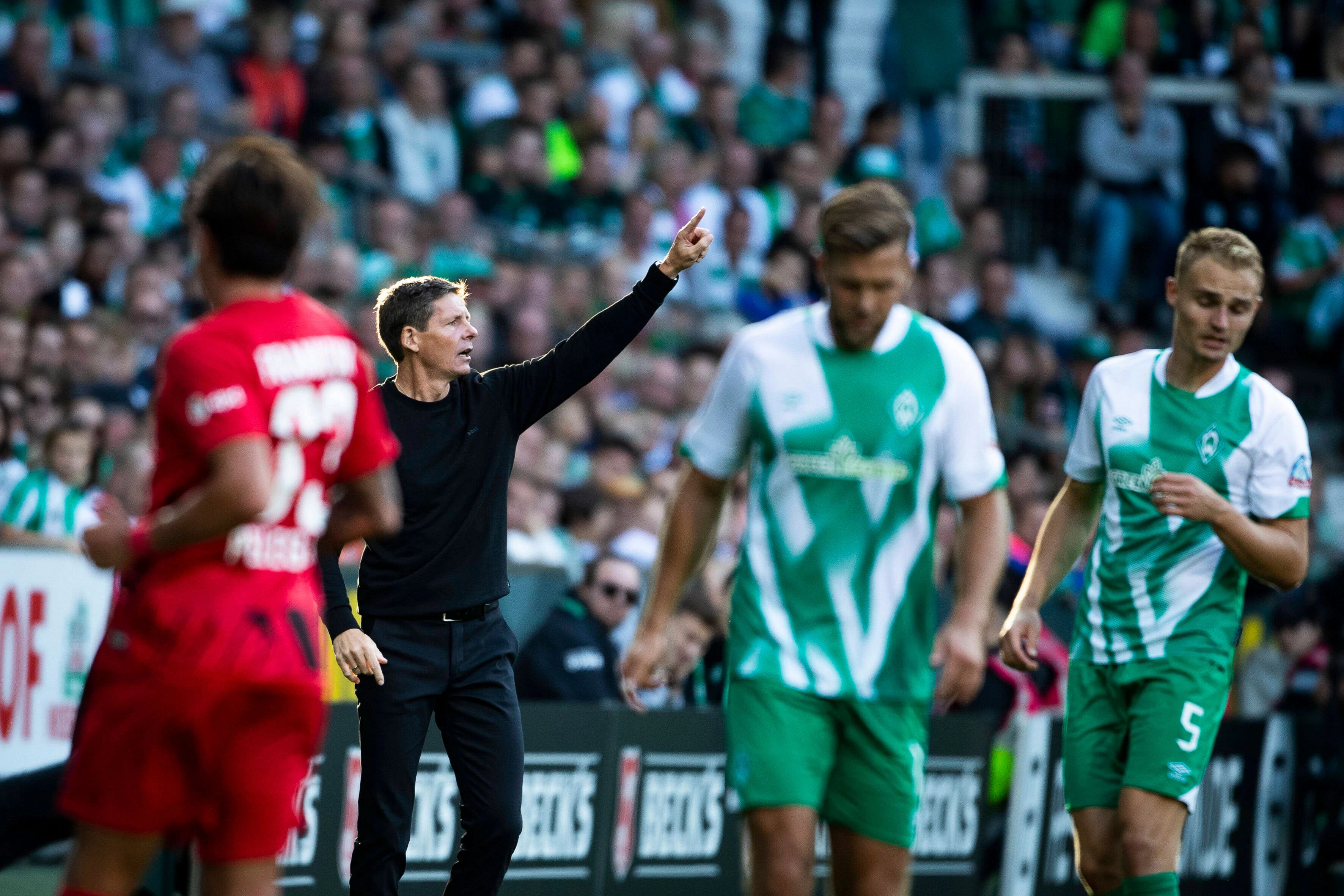 Oliver Glasner schlägt Werder.