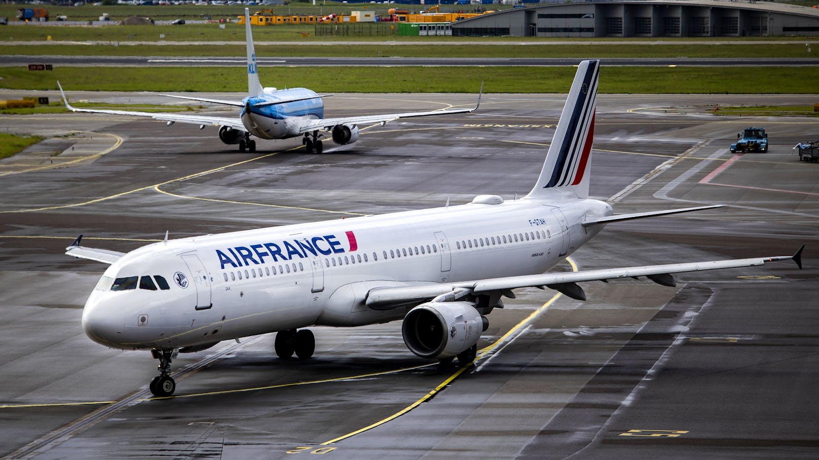 Im Cockpit einer Air-France-Maschine lieferten sich zwei Piloten während des Flugs einen Faustkampf. 