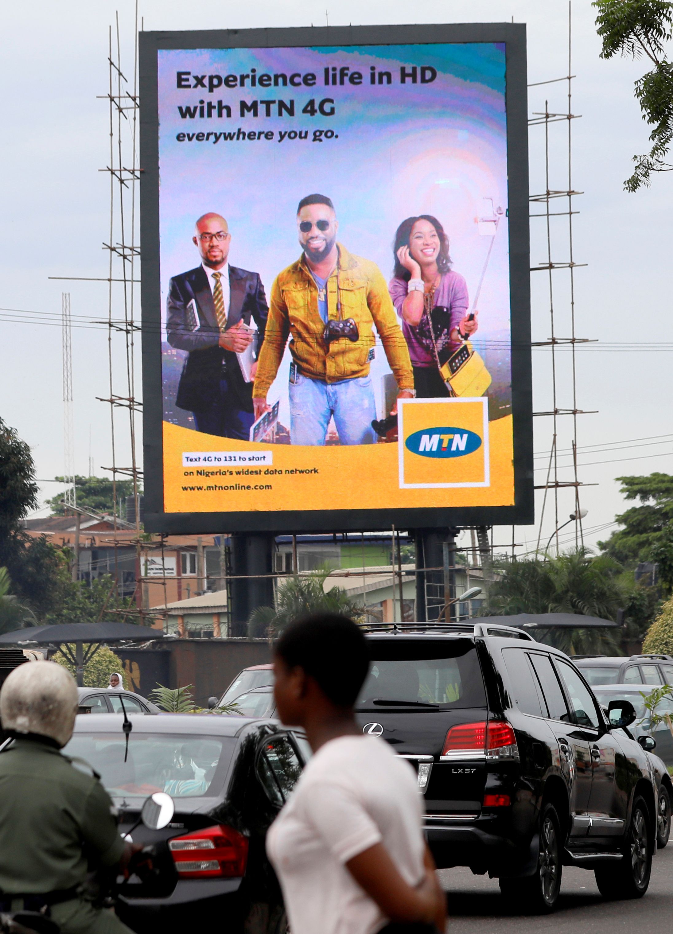 In Nigeria gibt es nur noch Werbung mit Einheimischen.