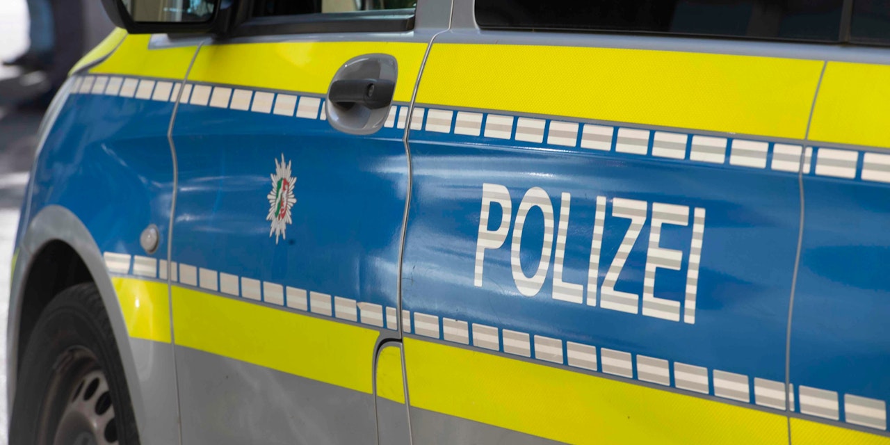 Nachbar Tötet Frau 25 Und Versteckt Leiche Im Gebüsch Welt Heuteat 8430