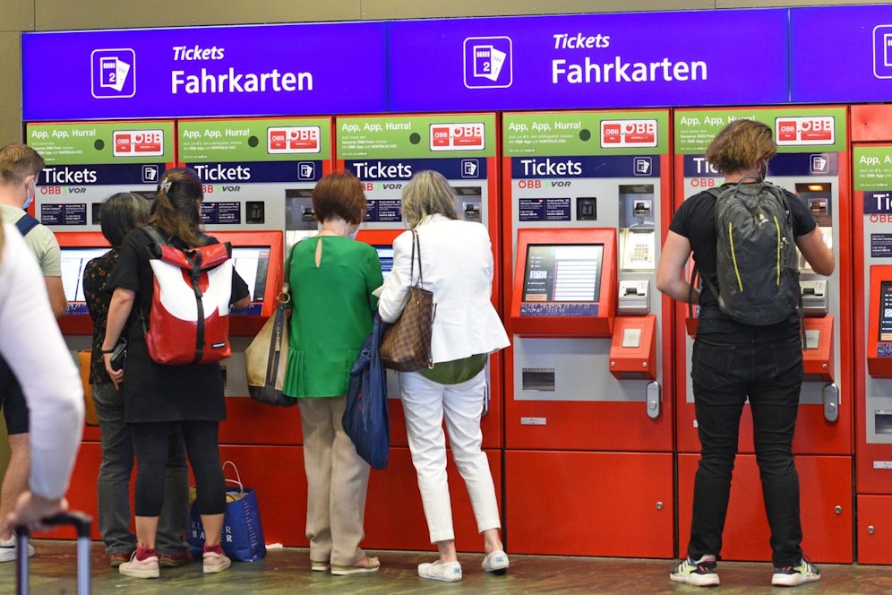 Der Weg zu einem Zugticket ins Ausland ist oft nicht gerade einfach.