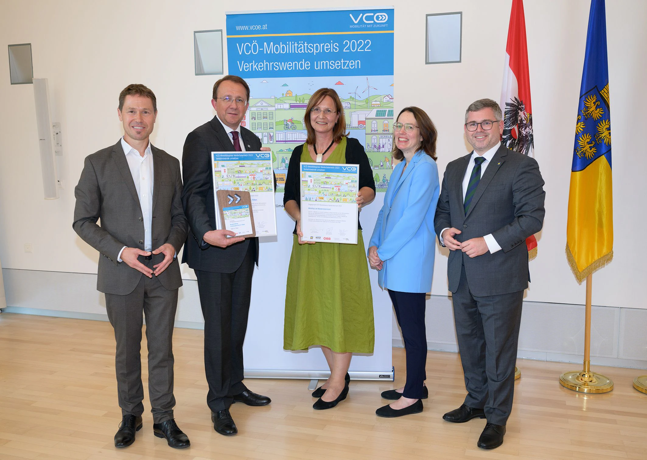 Christian Gratzer (VCÖ-Sprecher), Bürgermeister Matthias Stadler, Regina Rausch (Projektleiterin LISA.Tulln), Cornelia Breuss (ÖBB-Infrastruktur AG), Mobilitätslandesrat Ludwig Schleritzko 