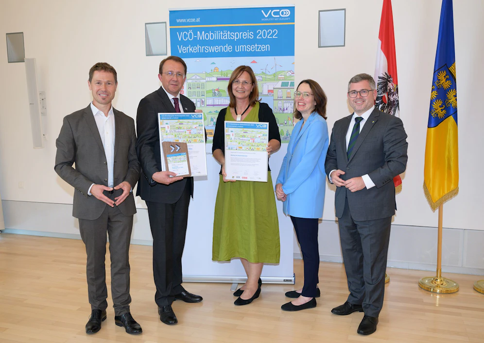 Christian Gratzer (VCÖ-Sprecher), Bürgermeister Matthias Stadler, Regina Rausch (Projektleiterin LISA.Tulln), Cornelia Breuss (ÖBB-Infrastruktur AG), Mobilitätslandesrat Ludwig Schleritzko 
