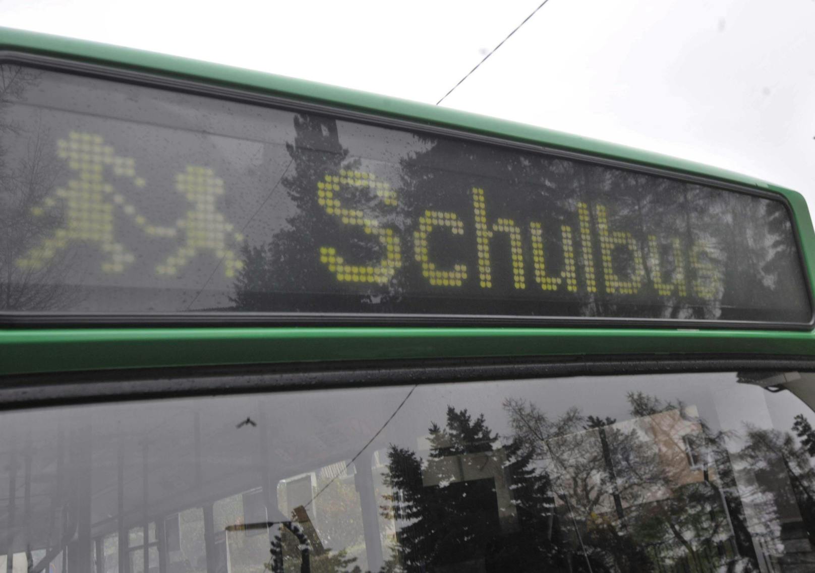 Schulbus (Symbolfoto)