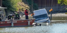 Kleintransporter stürzte in Ybbs in die Donau