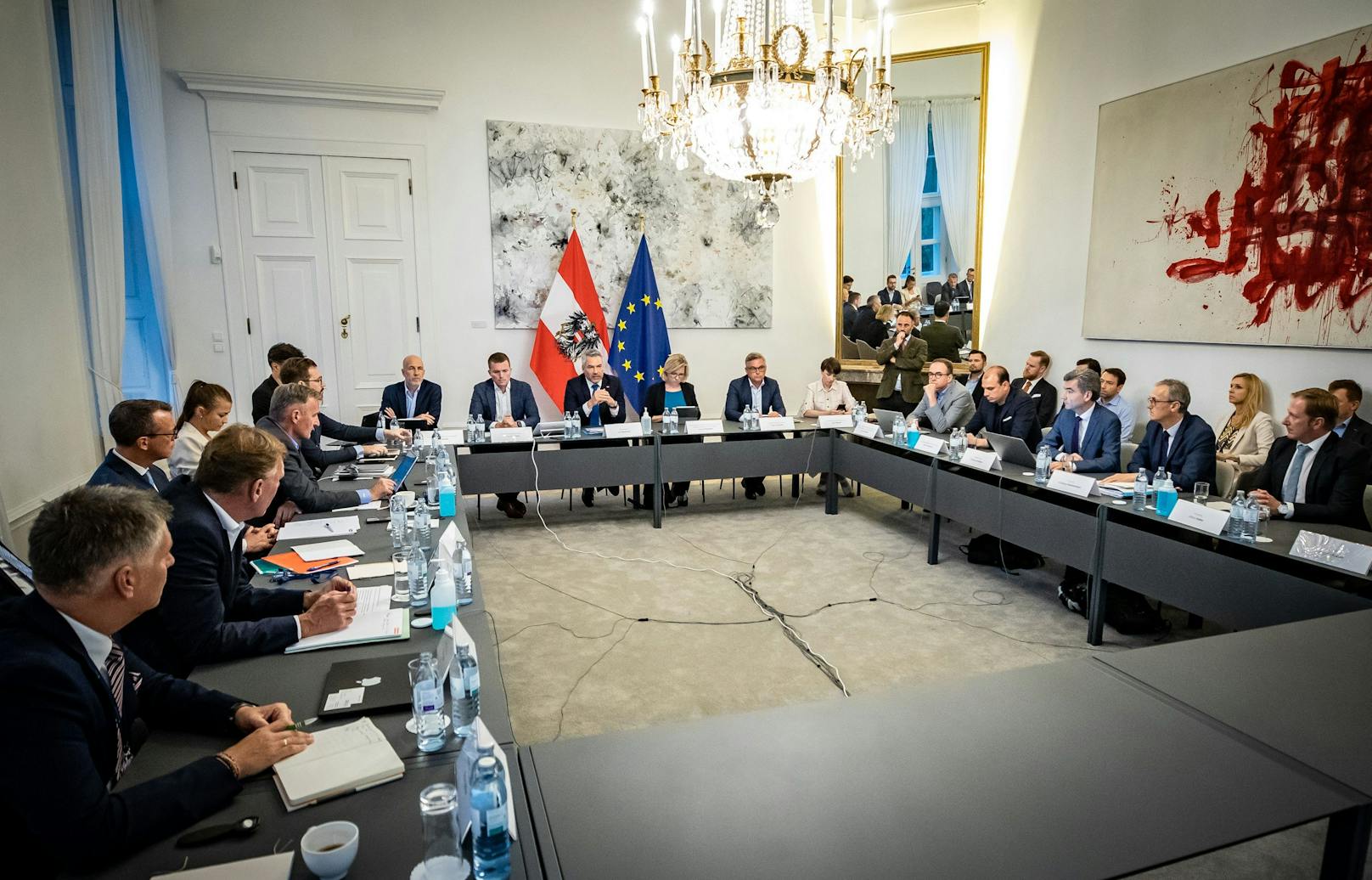 Am Mittwoch fanden im Bundeskanzleramt Verhandlungen zur Causa Wien Energie statt.