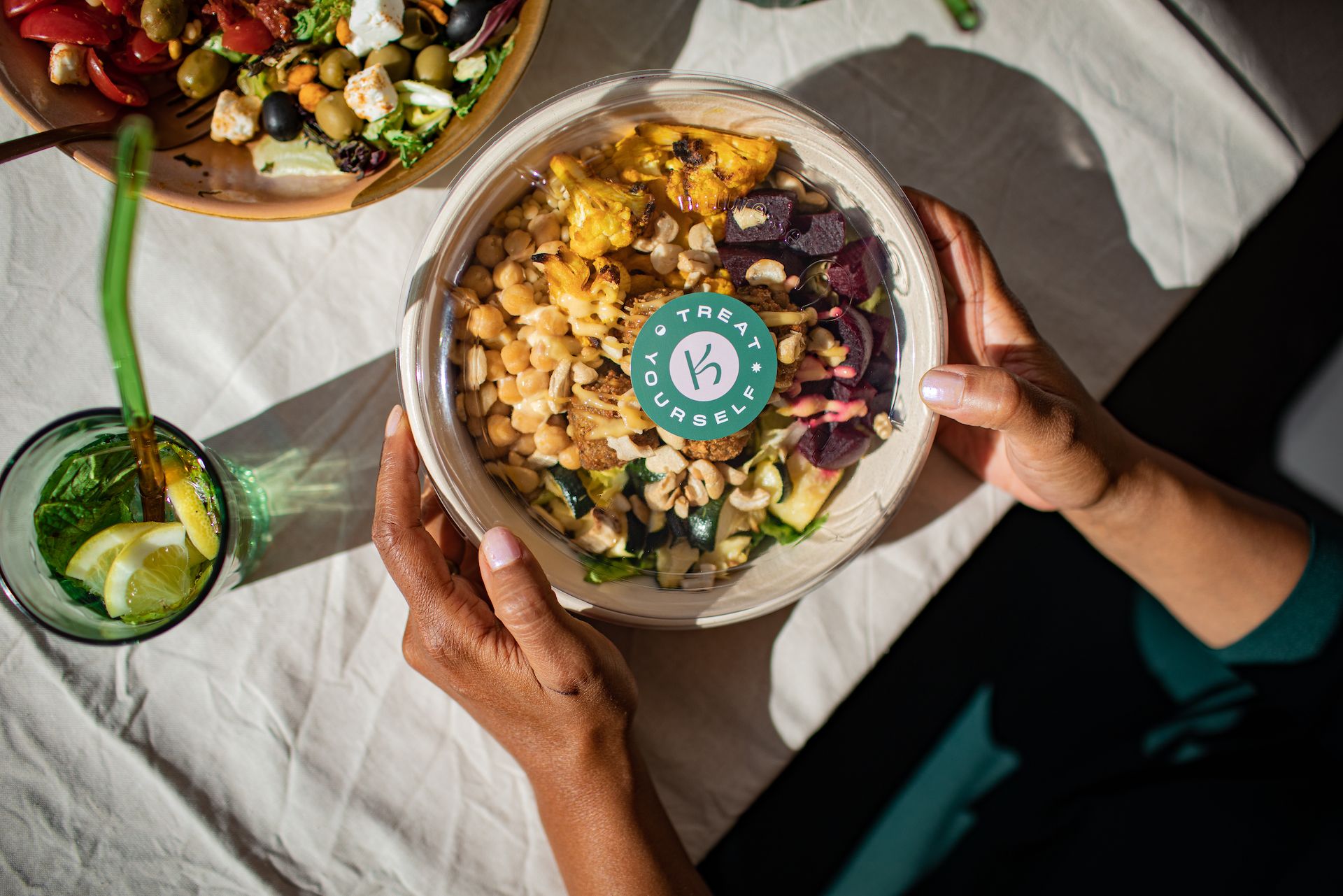 Kalou beim Wiener Schottentor ist zum "Place to be" für gesundes Fast-Food geworden.