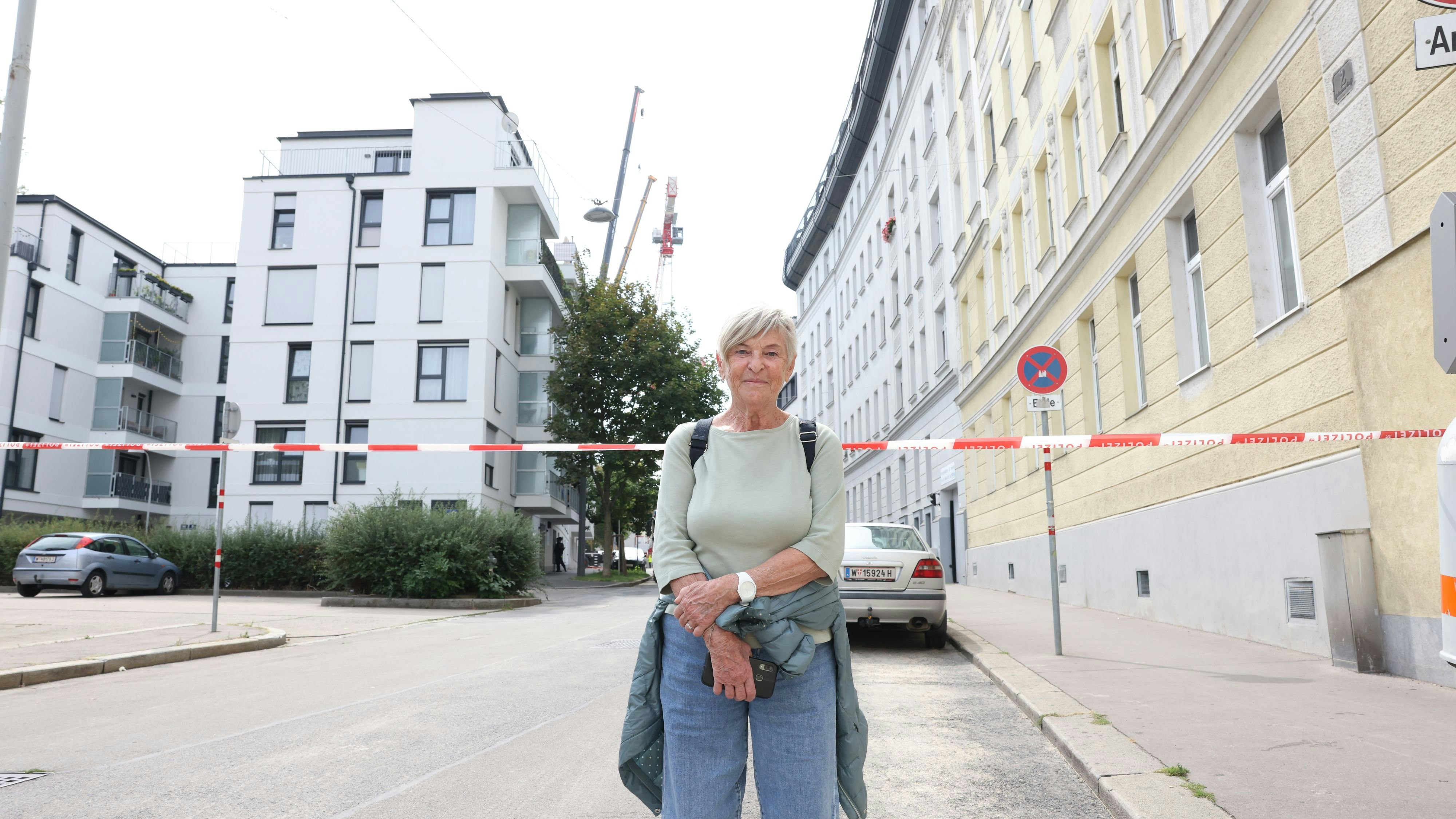 Beate S. (81) musste in der Nacht ihre Wohnung verlassen