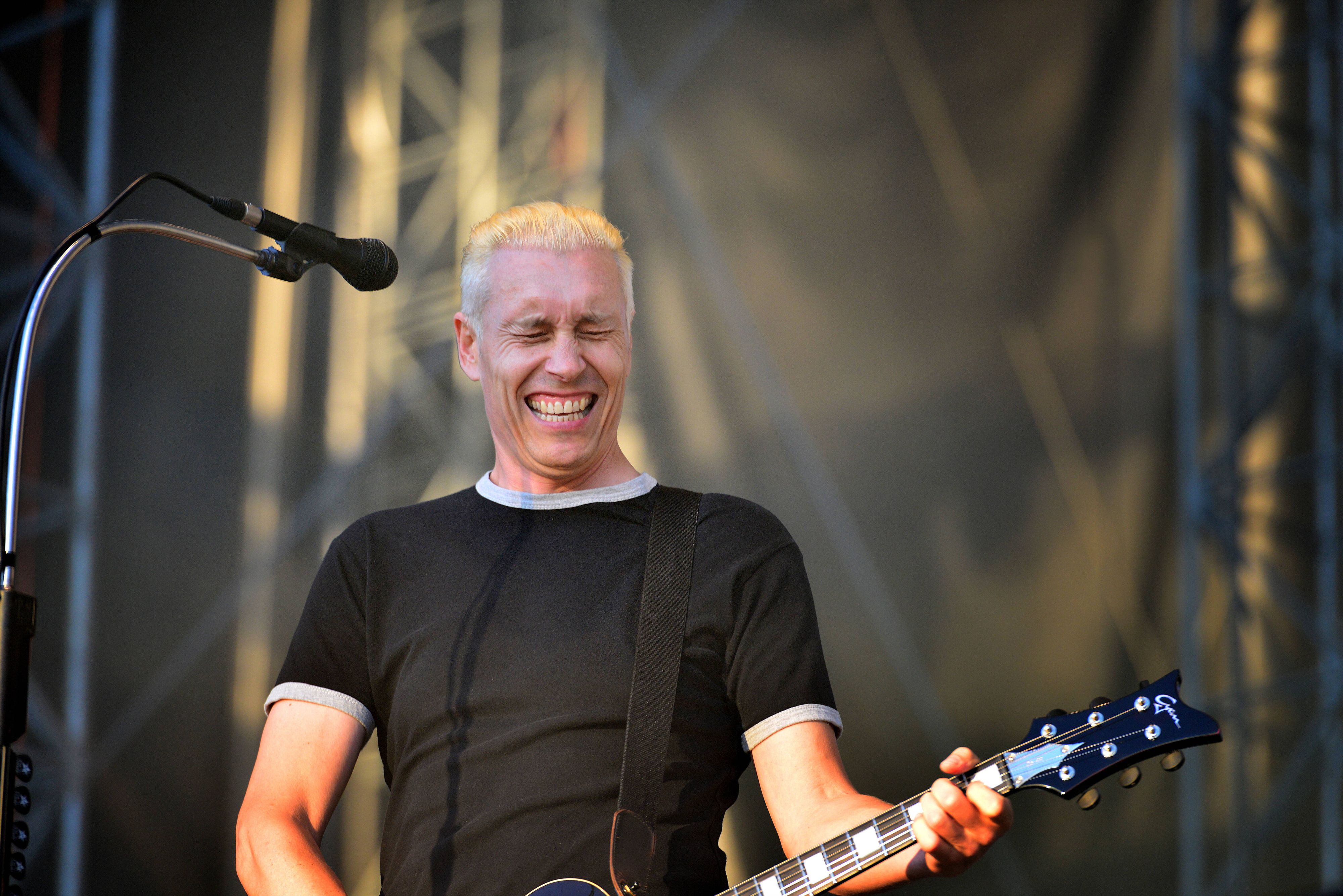 Die Punkband spricht sich gegen einen Song aus.