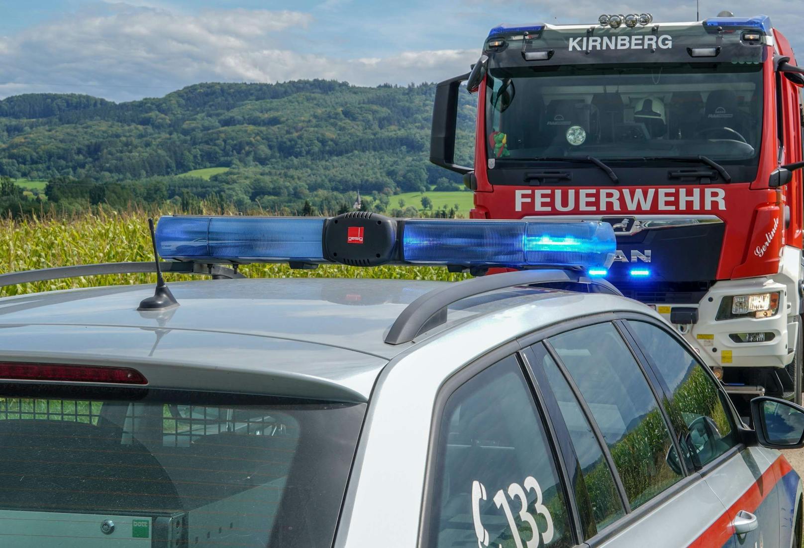 Zwei Autos krachten bei Kirnberg zusammen.