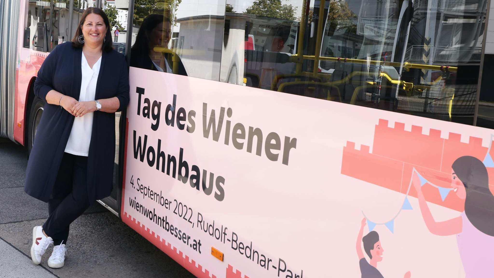 Einladung von Vizebürgermeisterin Kathrin Gaál (SPÖ) zum Tag des Wiener Wohnbaus am 4.9. im Bednar-Park.