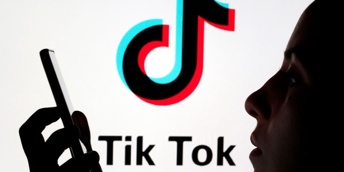 Laut Tiktok sind Inhalte dieser Art verboten und werden, wenn sie gesehen werden, von der Plattform gelöscht.