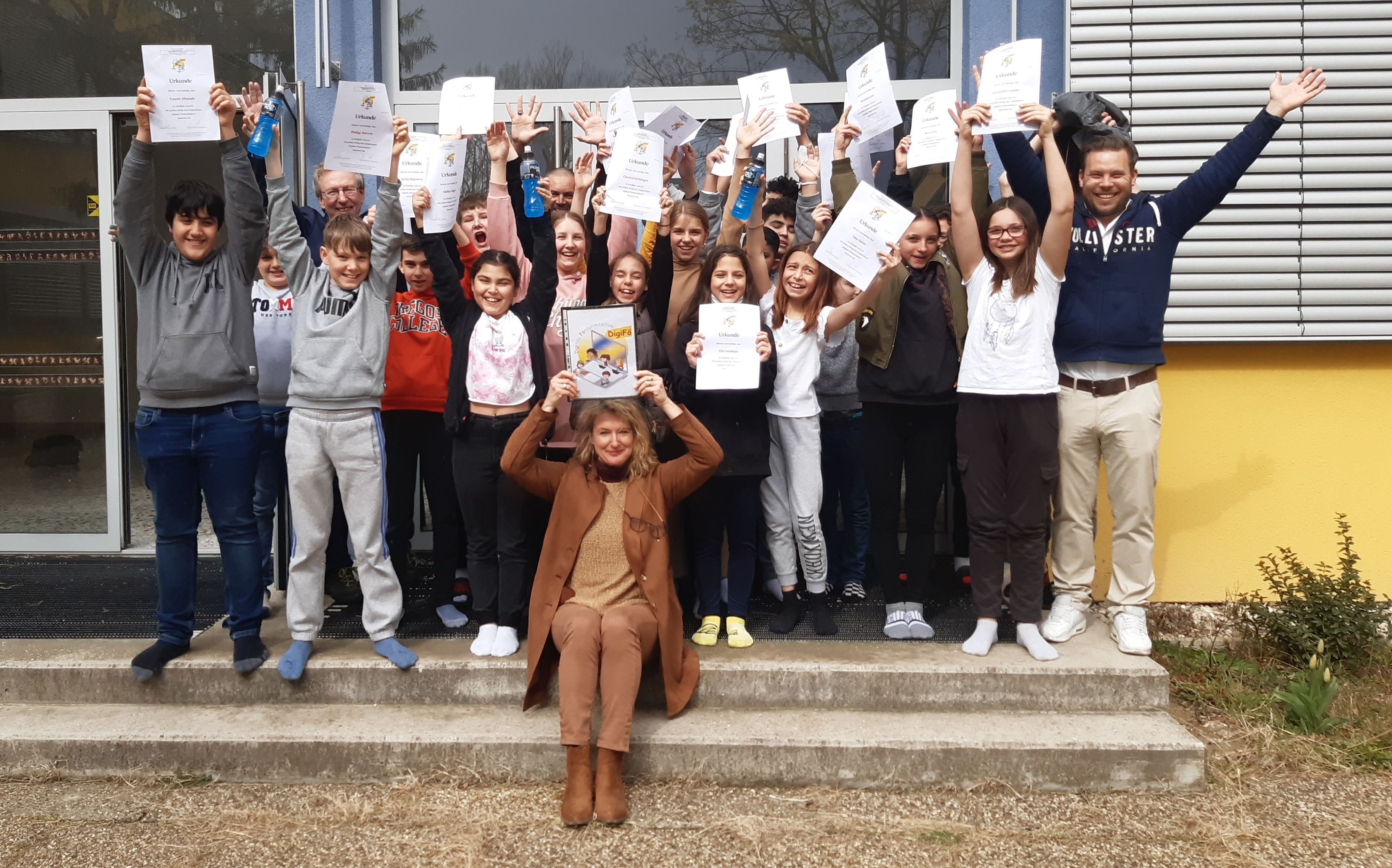 Eine Wiener Pädagogin macht Schulkinder "digi-fit".