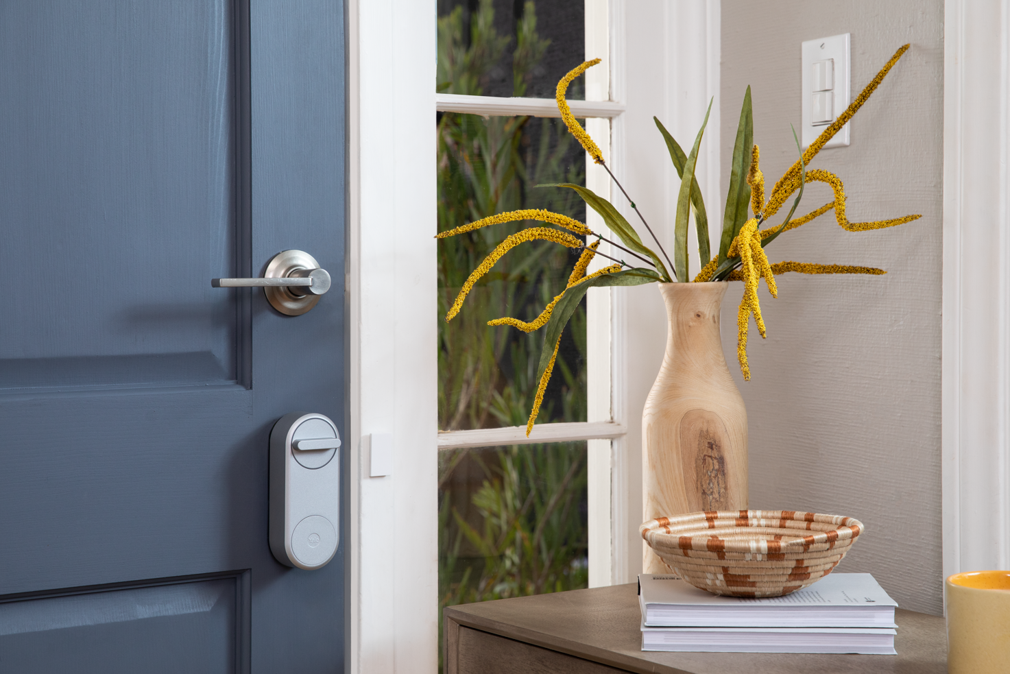 Yale und Somfy bündeln ihre Stärken für ein sichereres und besser vernetzes Zuhause.