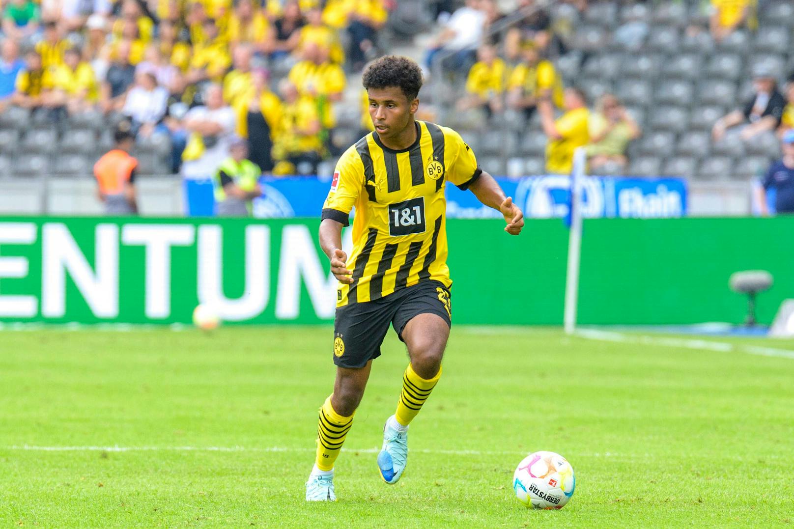 <strong>Karim Adeyemi (Borussia Dortmund)</strong>. Der 20-jährige Deutsche wagt den Sprung zu einem Top-Klub. Für den Stürmer zahlt der deutsche Bundesligist 30 Millionen Euro an RB Salzburg.
