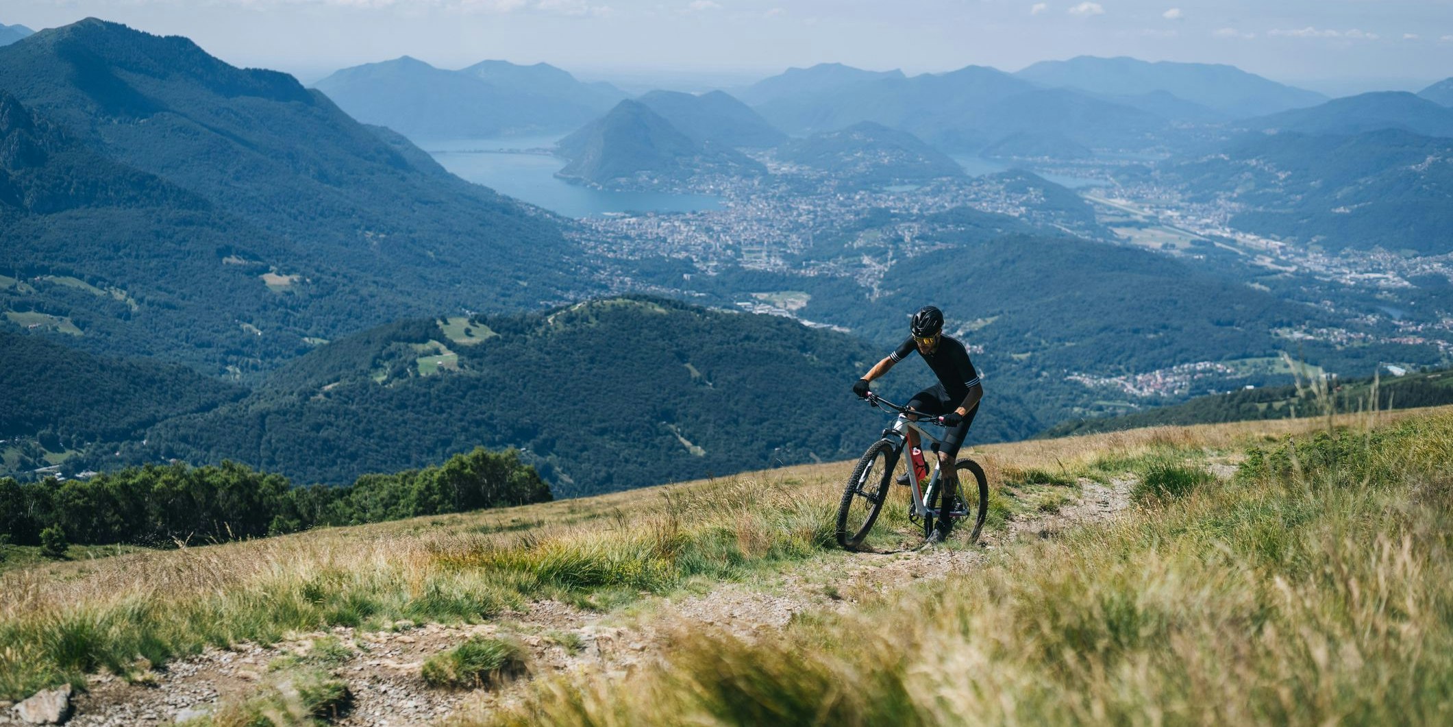 Reanimationsmaßnahmen durch andere Gruppenteilnehmer blieben erfolglos.