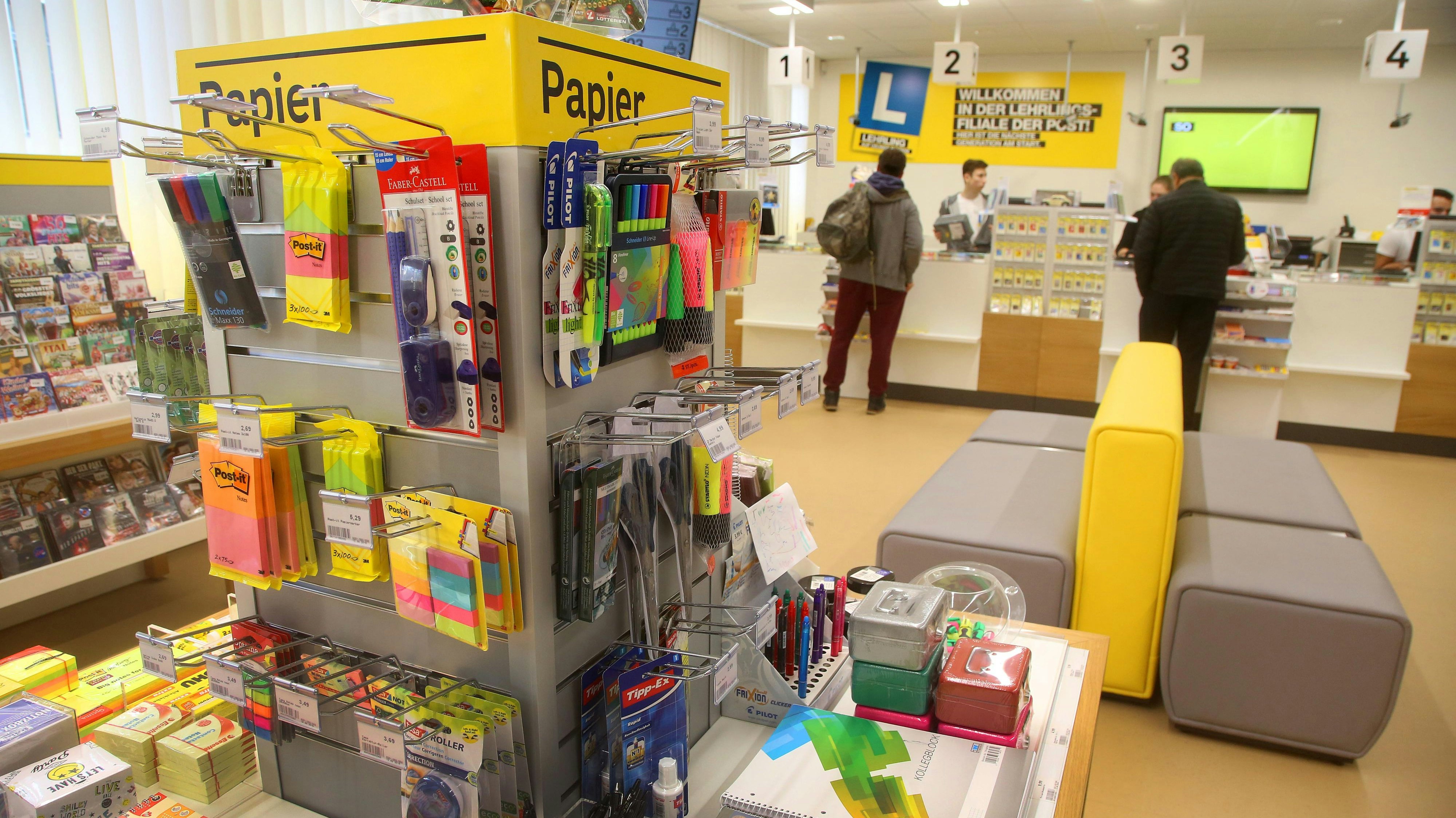 Mehrere Postfilialen in Wien müssen derzeit über Mittag schließen.