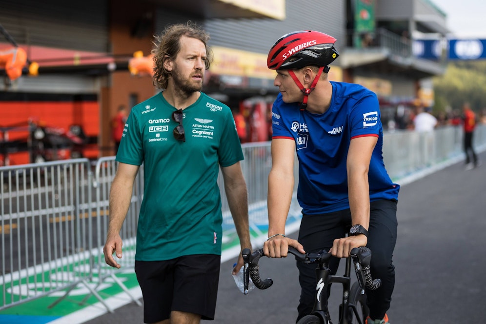 Sebastian Vettel und Mick Schumacher erhalten im ersten Freien Training eine Pause. 