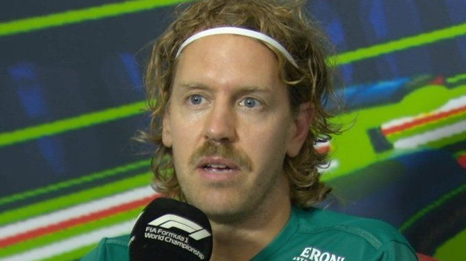 Sebastian Vettel bei der Pressekonferenz in Monza.