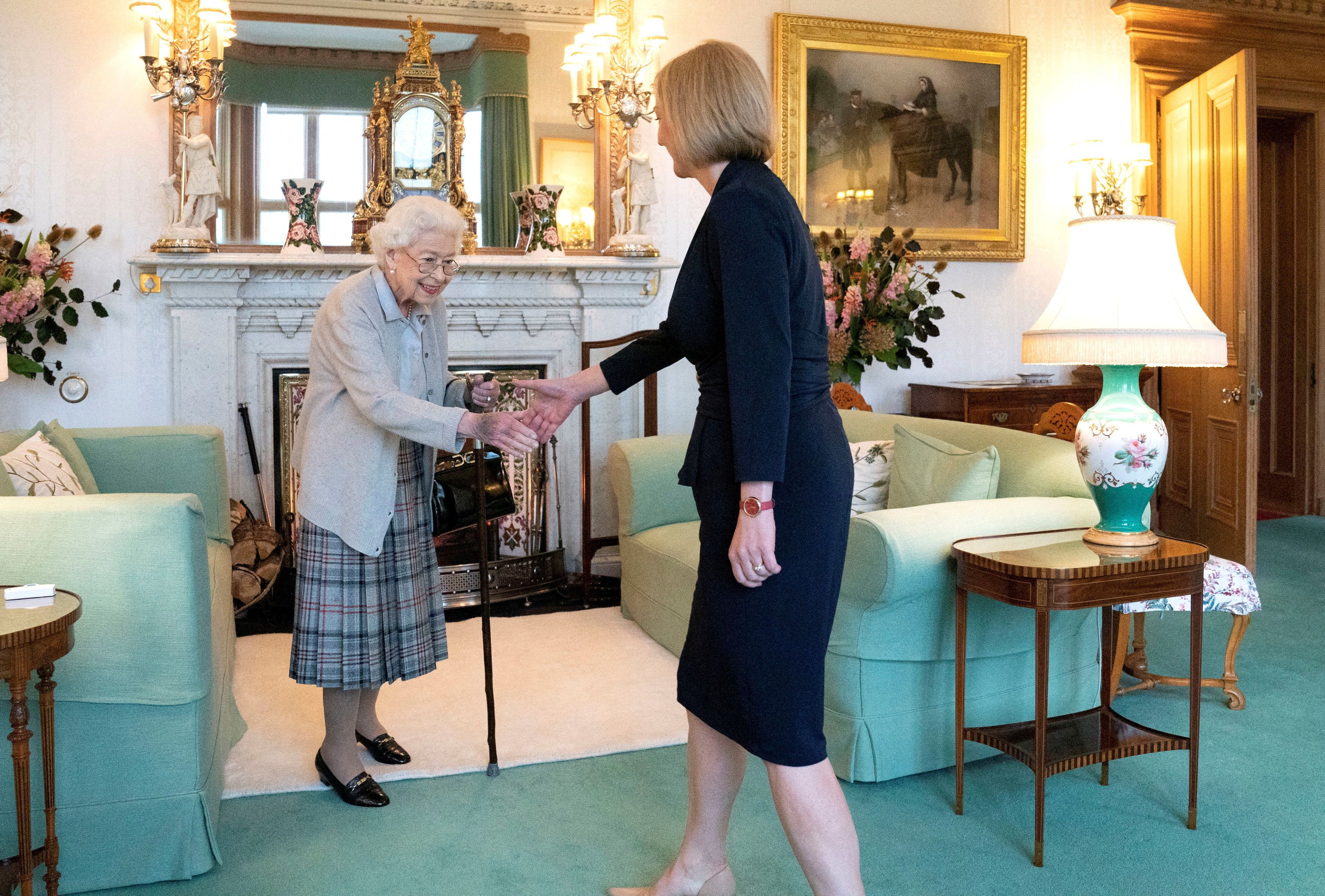 Queen Elizabeth II. traf die britische Premierminister Liz Truss Am Dienstag.