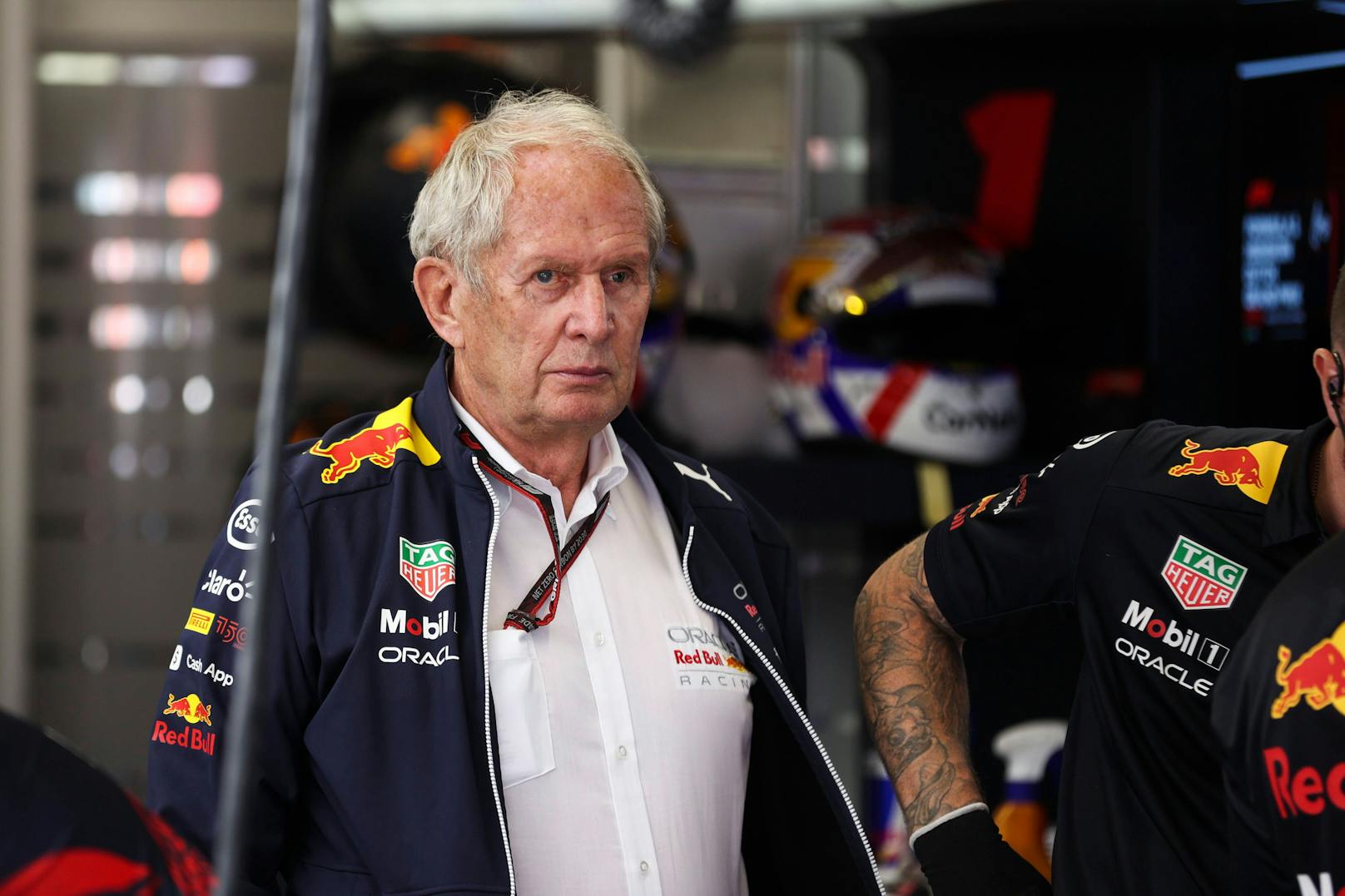 Helmut Marko enthüllt gleich mehrere Anfragen an Red Bull Racing. 