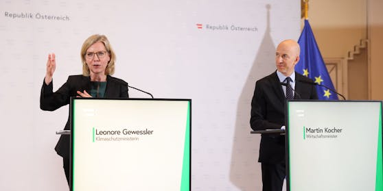 Energieministerin Leonore Gewessler und Wirtschaftsminister Martin Kocher präsentieren das Paket am Montag. NÖs Landeshauptfrau-Stellvertreter Stephan Pernkopf (ÖVP) fordert eine "Licht-Sperrstunde".