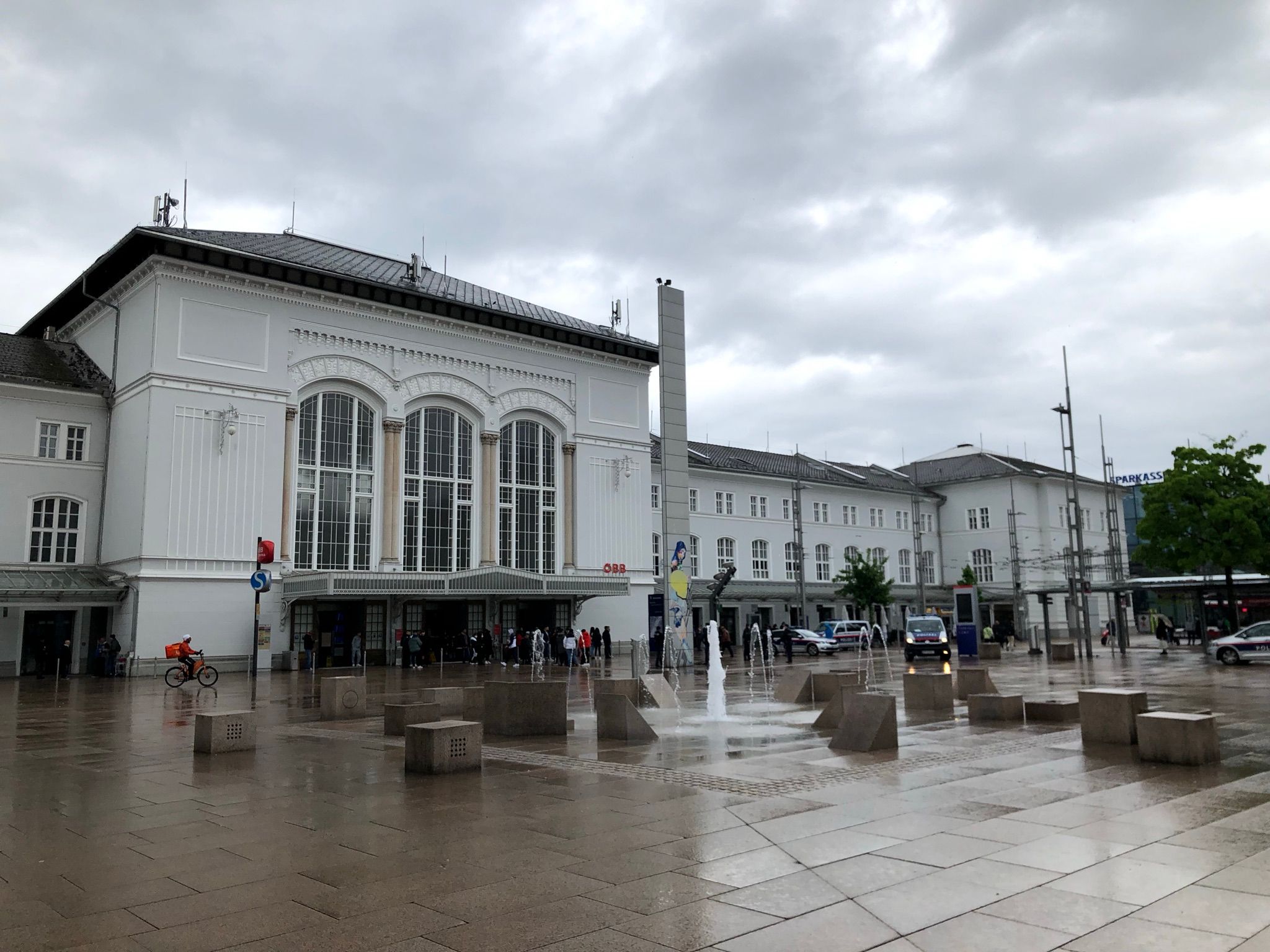 Die Tat ereignete sich am Südtiroler Platz vor dem Salzburger Hauptbahnhof.