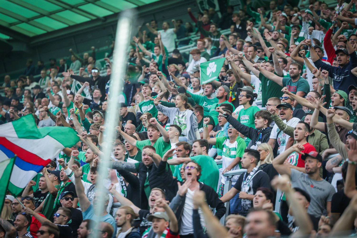 Die Rapid-Fans machten ihren Unmut klar. 
