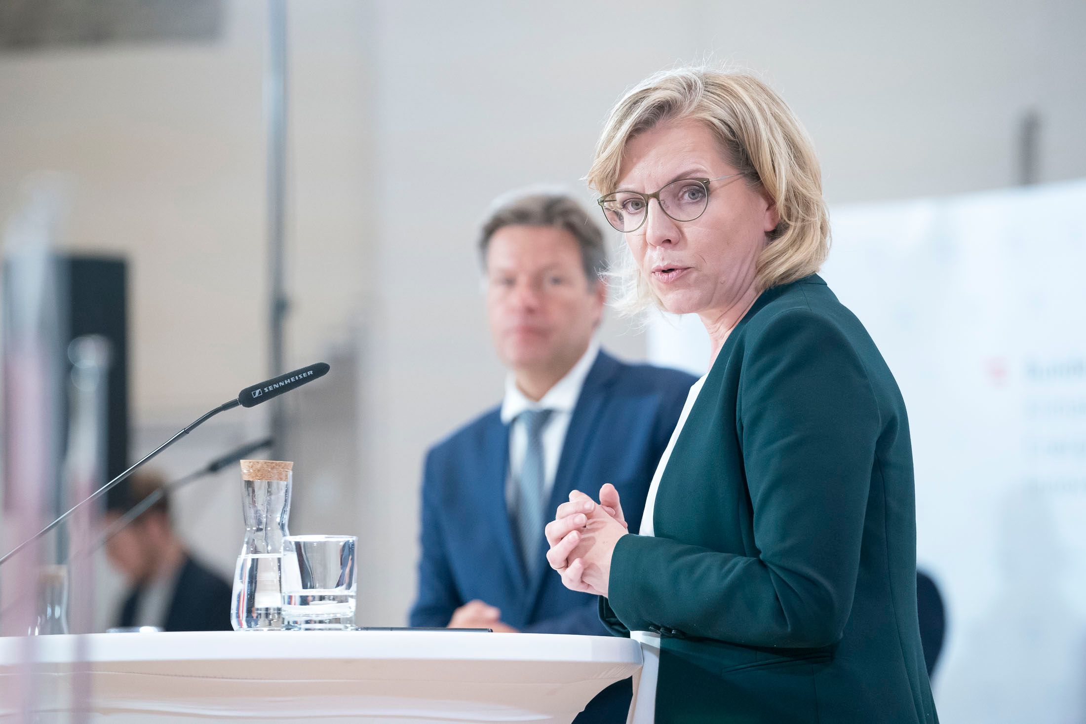 So will Leonore Gewessler diesen Winter Energie sparen.